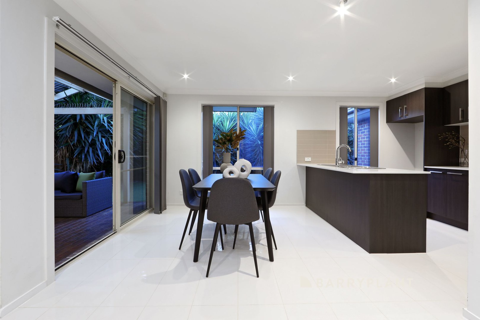 2/3 Kalymna Grove, Chadstone, VIC 3148, Chadstone - Thumbnail 6