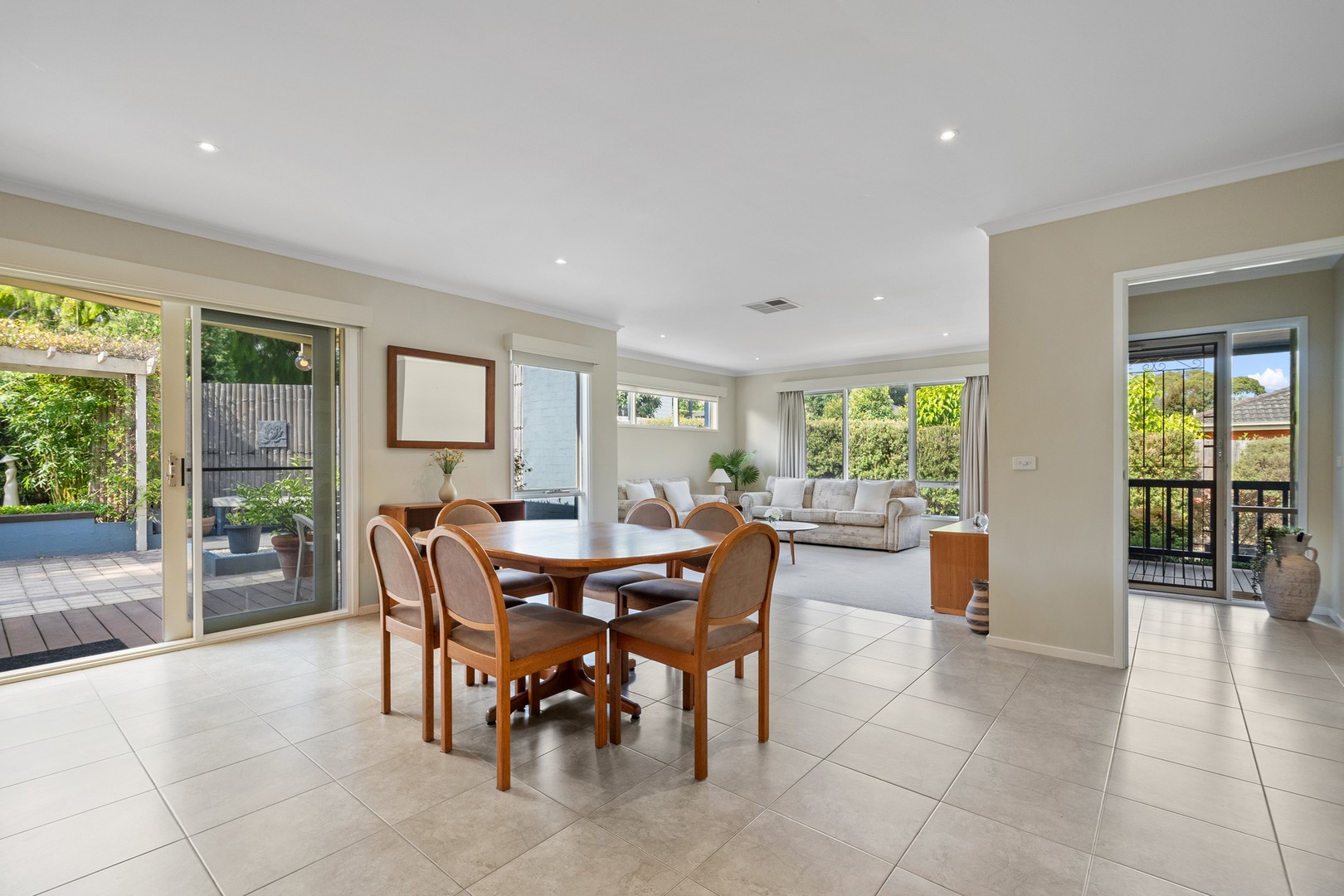 2/3 Louis Street, Heathmont, VIC 3135, Heathmont - Thumbnail 2