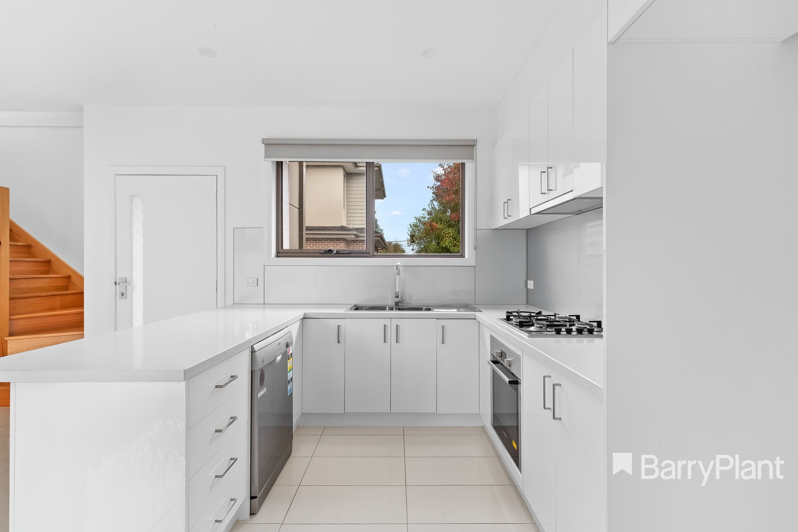 2/3 Lovelace Street, Preston, VIC 3072, Preston - Thumbnail 2