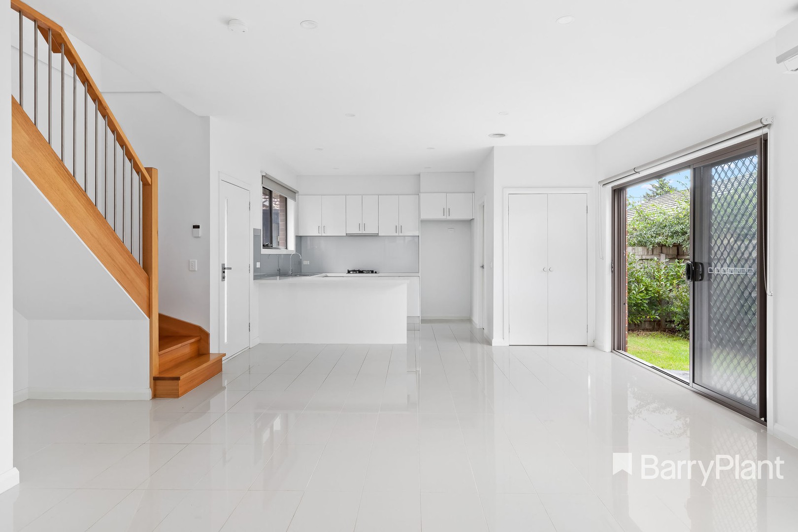 2/3 Lovelace Street, Preston, VIC 3072, Preston - Thumbnail 4