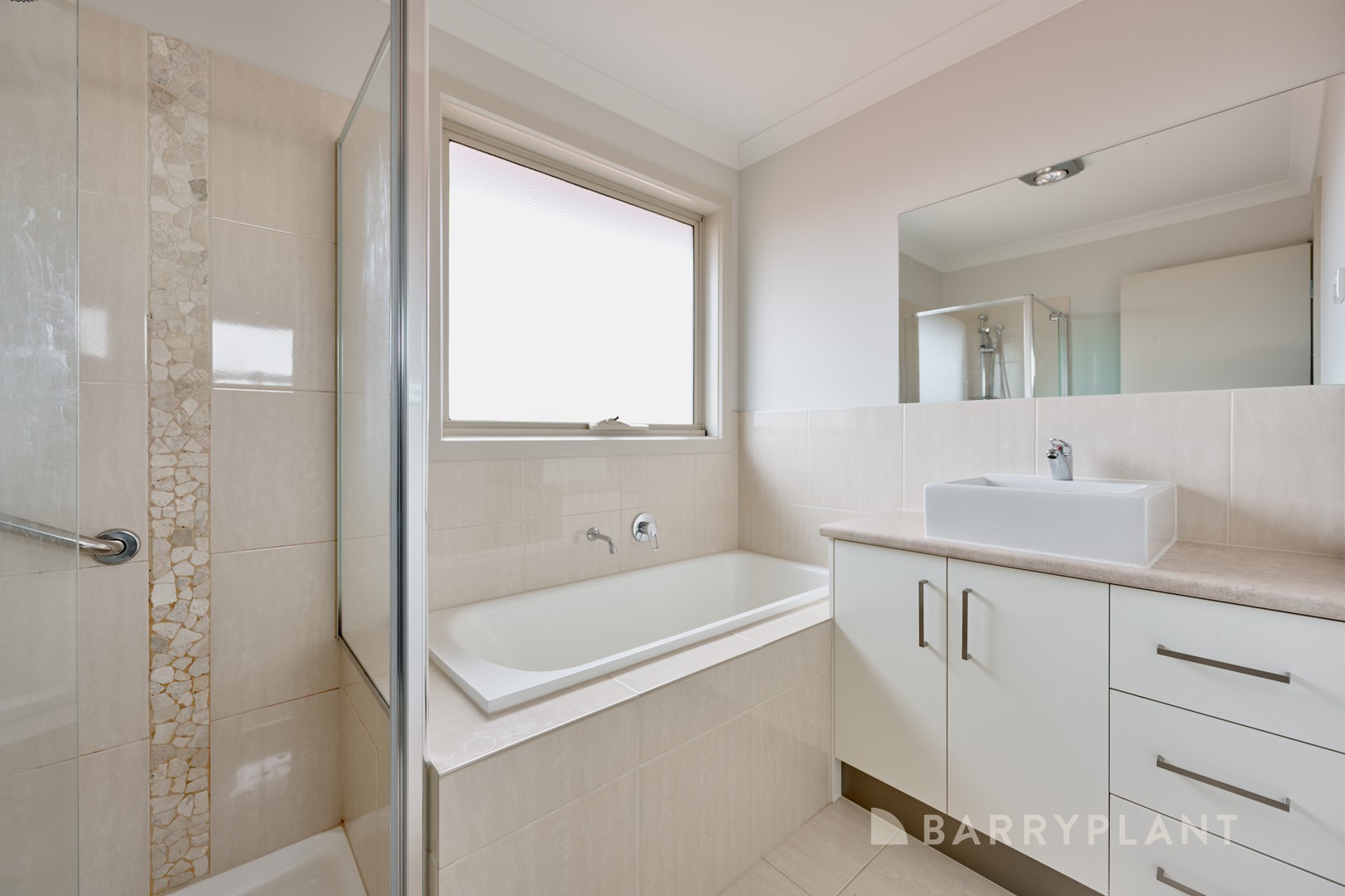 2/3 Murray Road, Dandenong North, VIC 3175, Dandenong North - Thumbnail 3