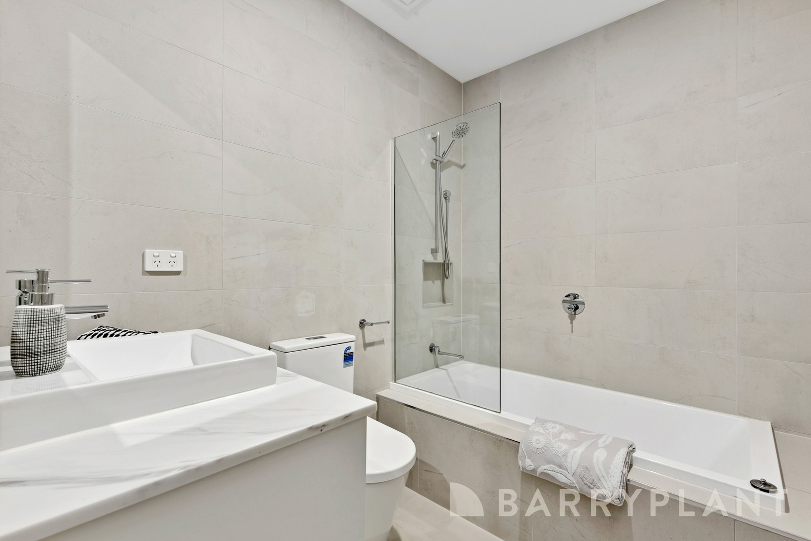 2/3 Myers Court, Bundoora, VIC 3083, Bundoora - Thumbnail 7