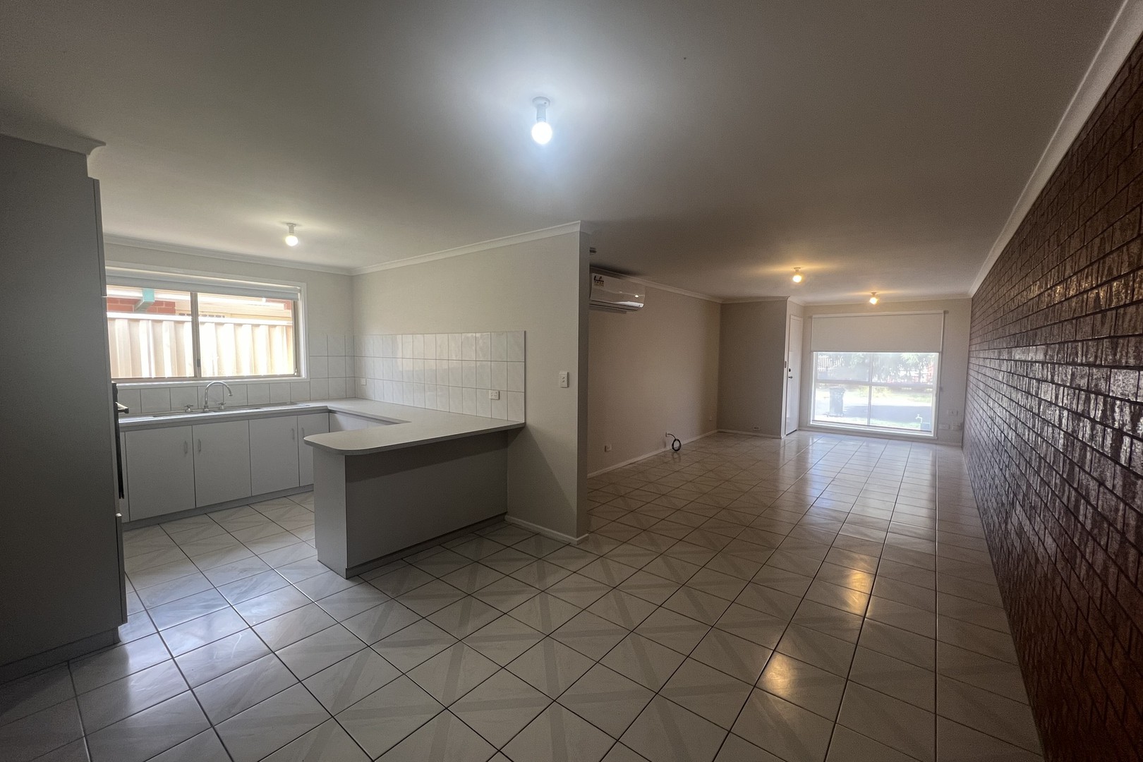 2/3 Nadur Court, St Albans, VIC 3021, St Albans - Thumbnail 4