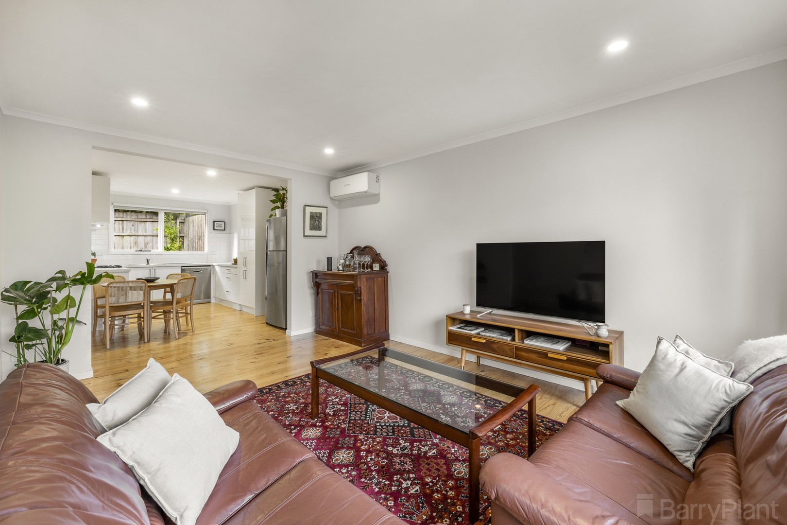 2/3 Orchard Grove, Heathmont, VIC 3135, Heathmont - Thumbnail 2