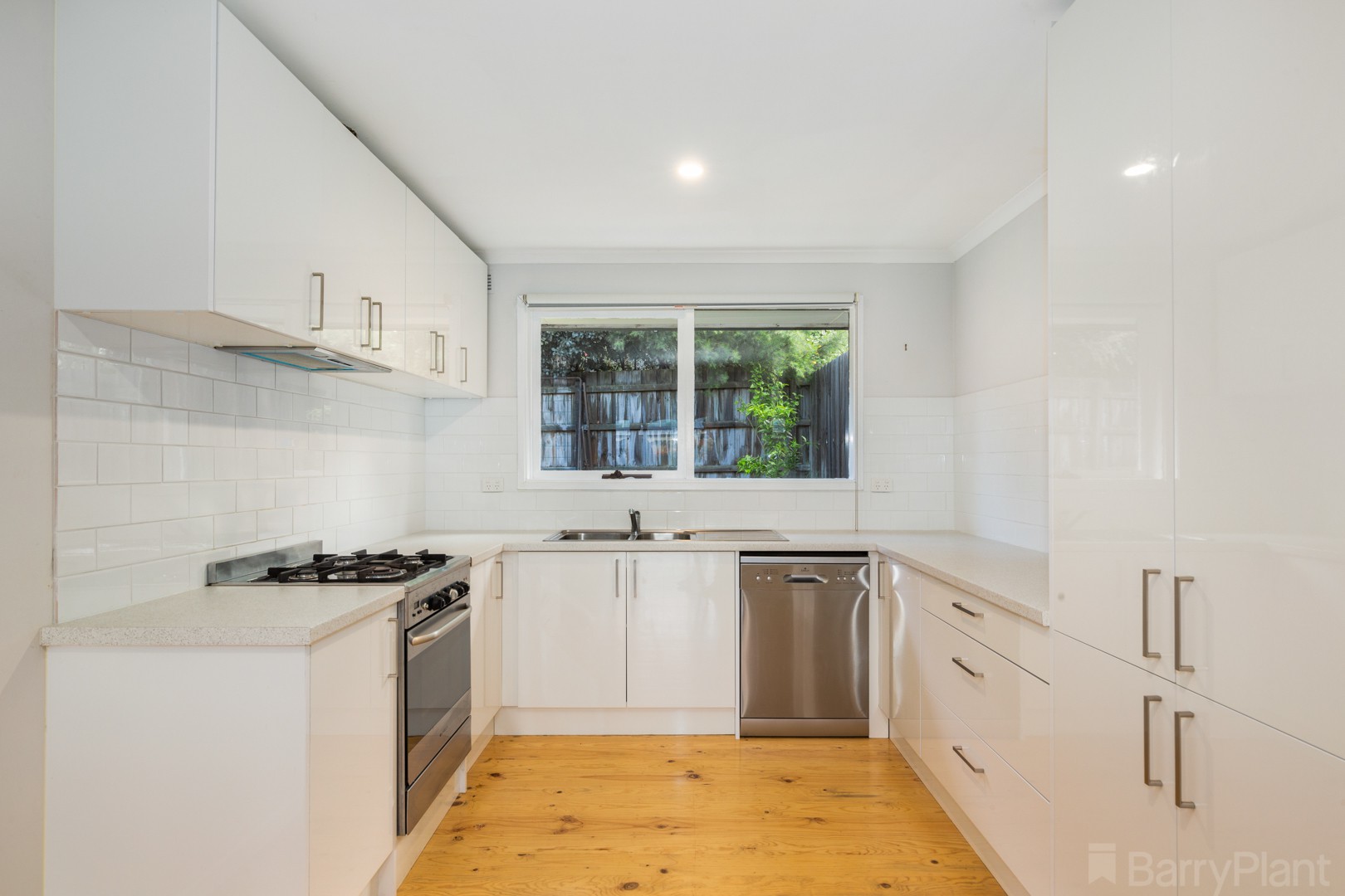 2/3 Orchard Grove, Heathmont, VIC 3135, Heathmont - Thumbnail 2
