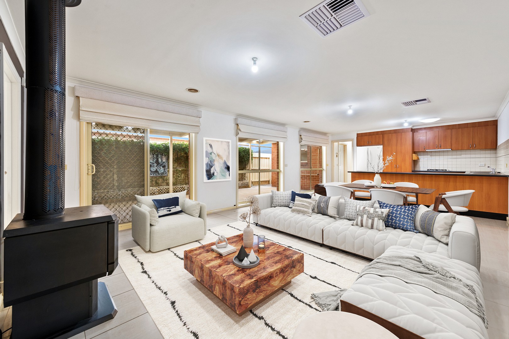 2/3 Padula Court, Hillside, VIC 3037, Hillside - Thumbnail 2