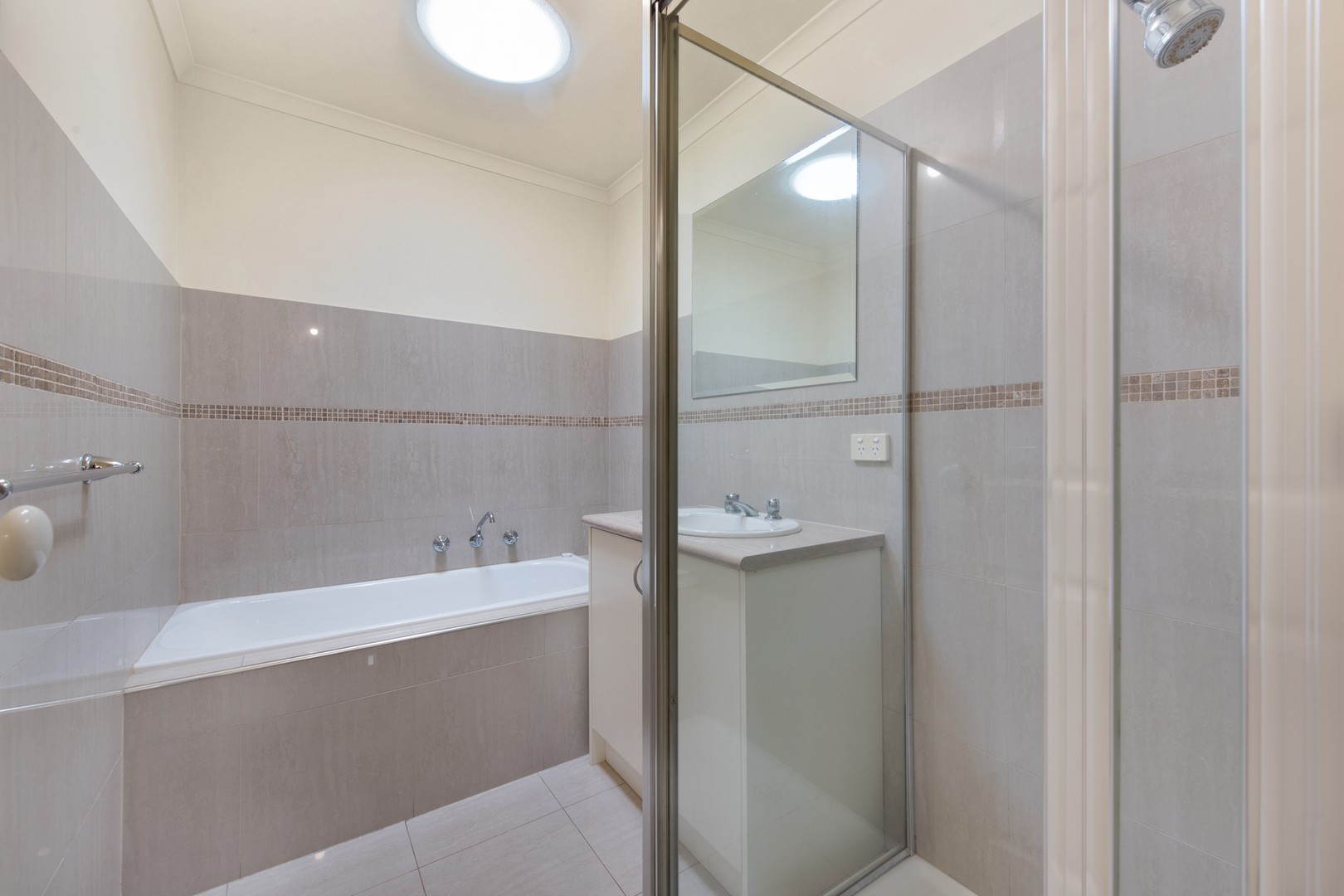 2/3 Padula Court, Hillside, VIC 3037, Hillside - Thumbnail 7