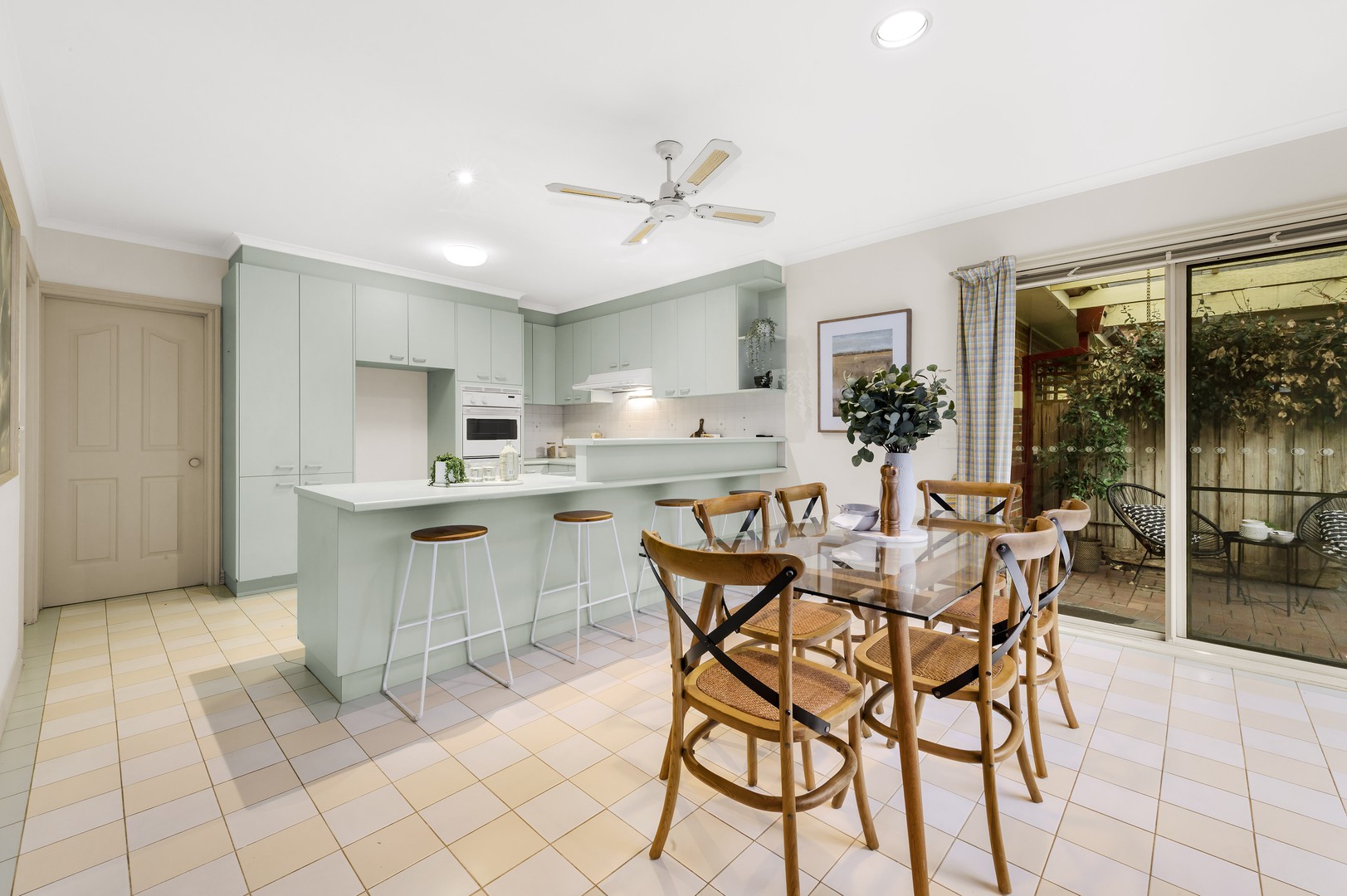 2/3 Pine Ridge, Donvale, VIC 3111, Donvale - Thumbnail 4