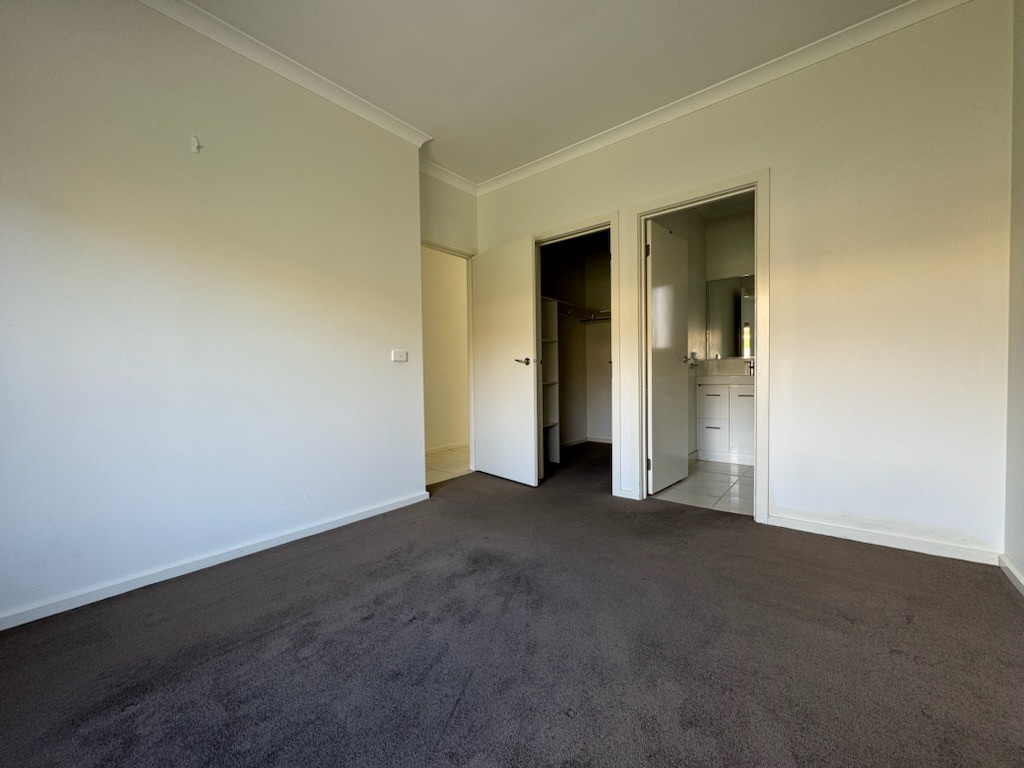 2/3 Pinnacle Avenue, Ferntree Gully, VIC 3156, Ferntree Gully - Thumbnail 4