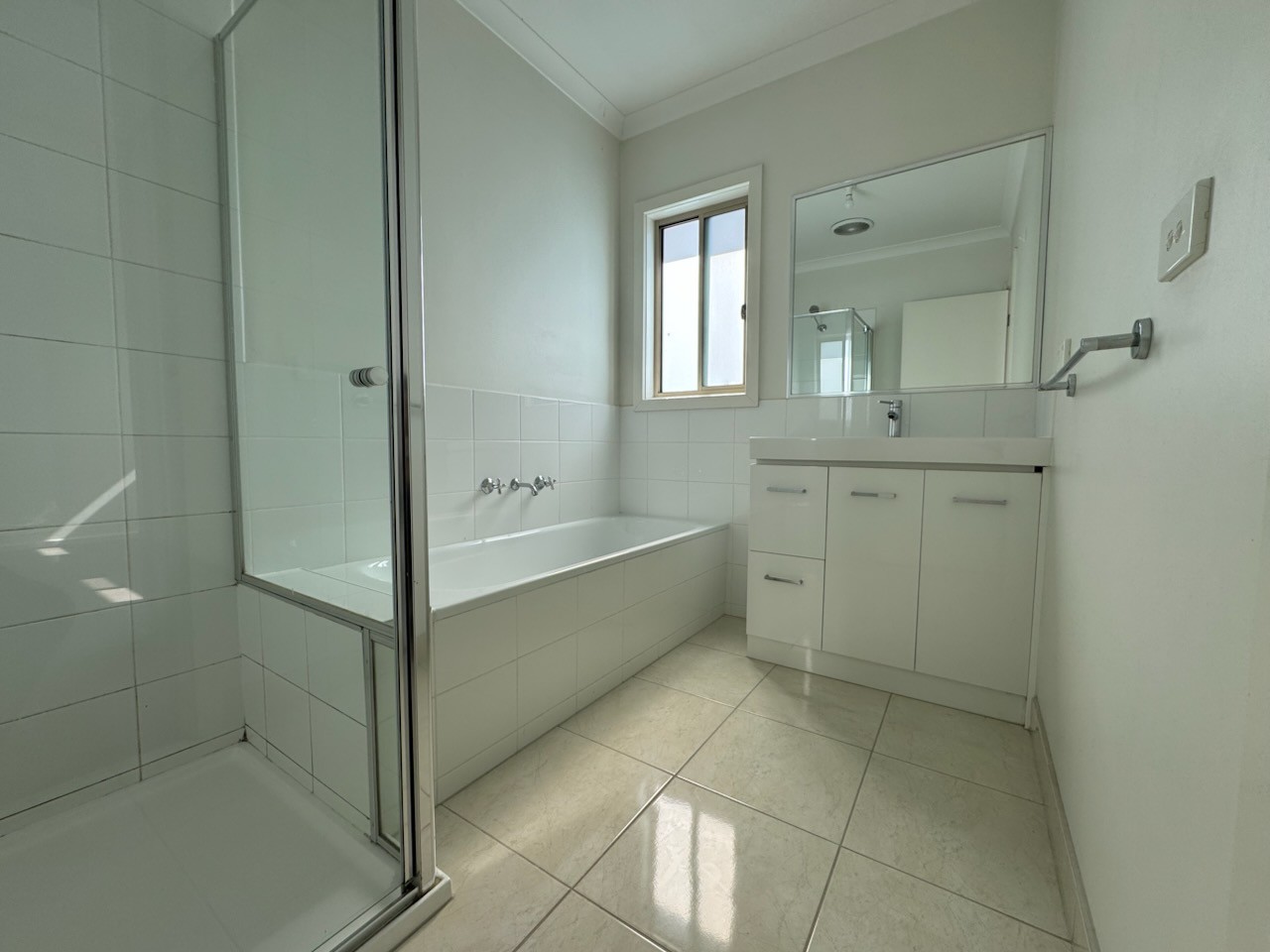 2/3 Pinnacle Avenue, Ferntree Gully, VIC 3156, Ferntree Gully - Thumbnail 8