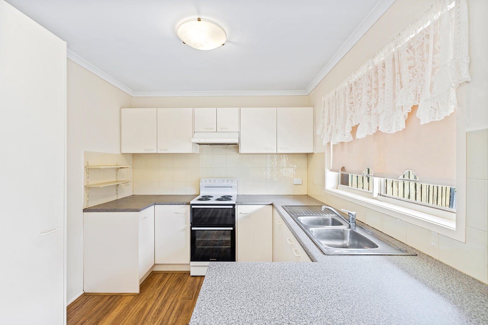 2/3 Reservoir Road, Frankston, VIC 3199 - Thumbnail 1 - 20/10/2026