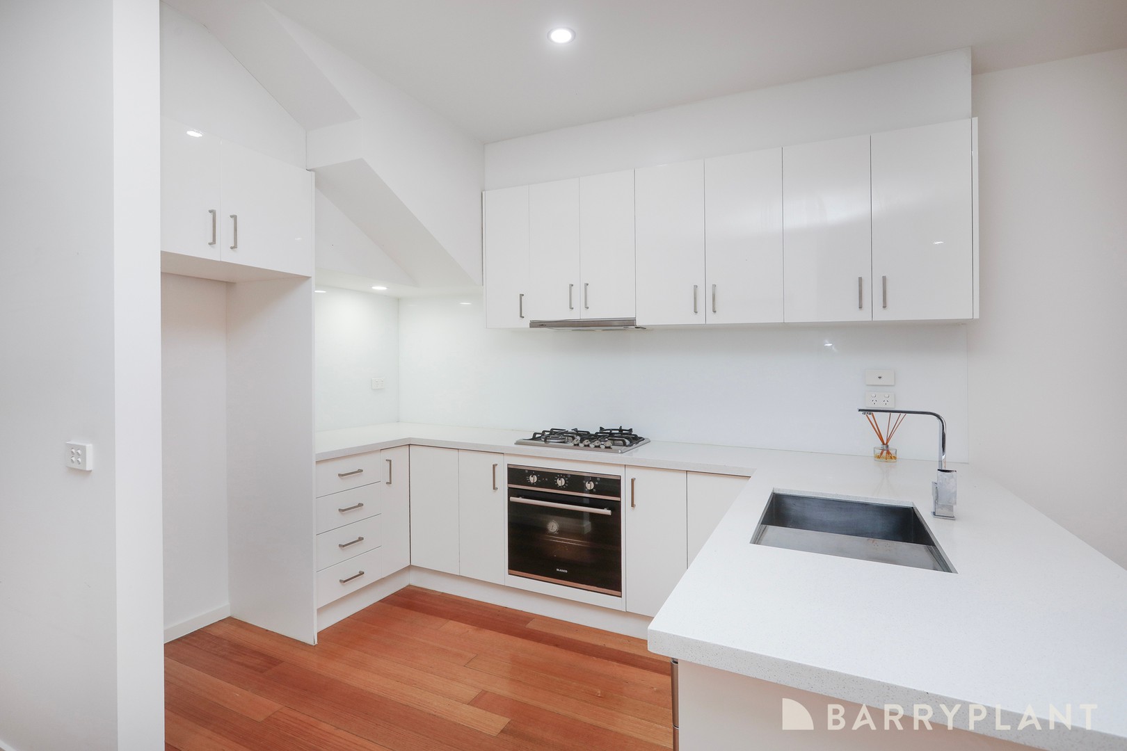 2/3 Rooney Street, Maidstone, VIC 3012, Maidstone - Thumbnail 8