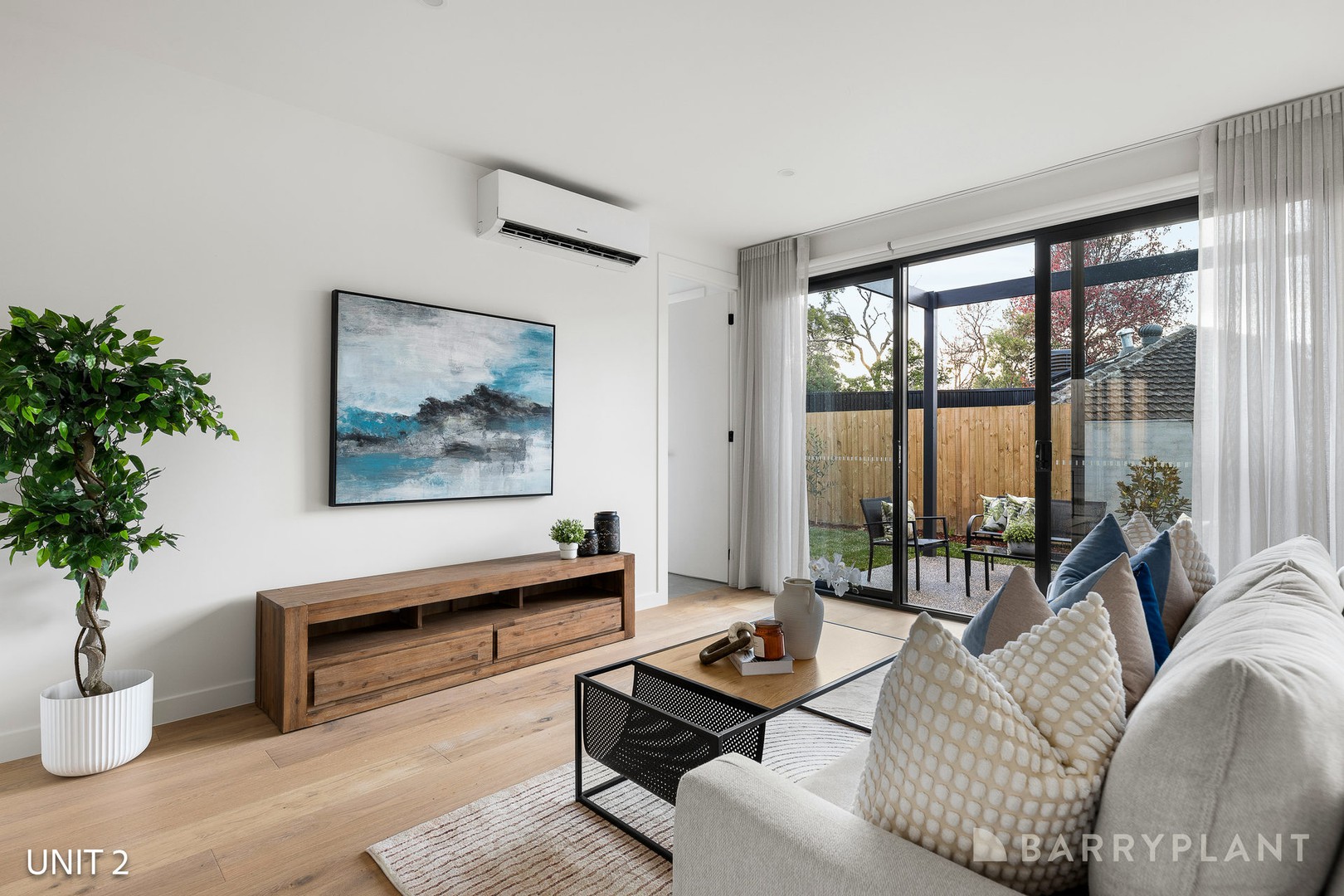 2/3 Ross Road, Croydon, VIC 3136, Croydon - Thumbnail 2