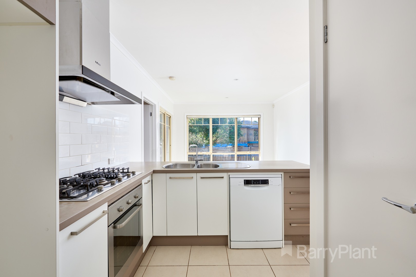 2/3 Sunline Avenue, Noble Park North, VIC 3174, Noble Park North - Thumbnail 5