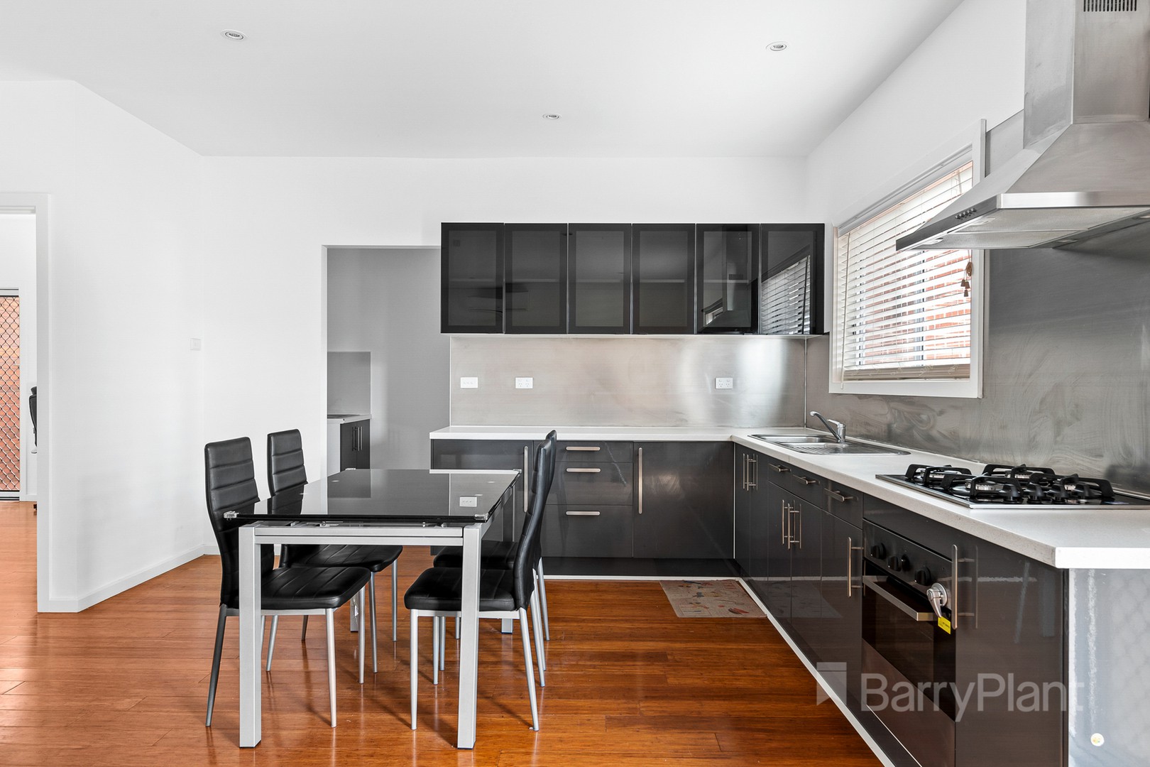 2/30 Ford Avenue, Sunshine North, VIC 3020, Sunshine North - Thumbnail 4