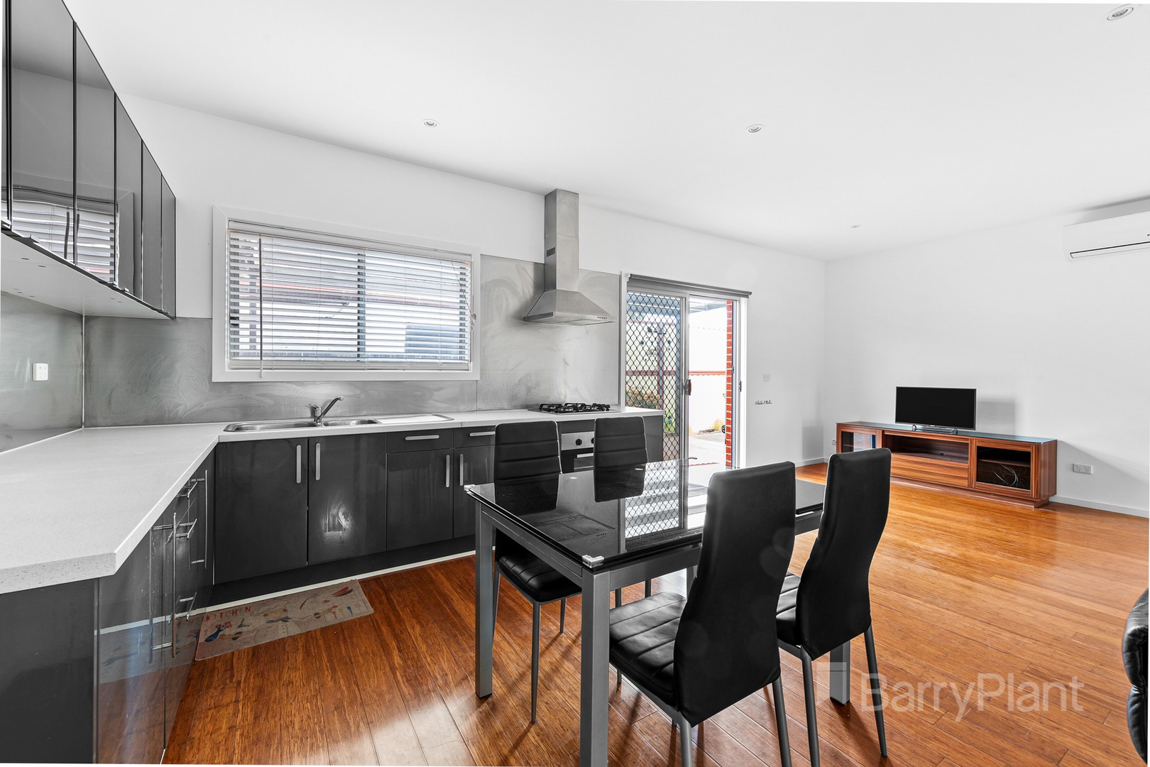 2/30 Ford Avenue, Sunshine North, VIC 3020, Sunshine North - Thumbnail 5