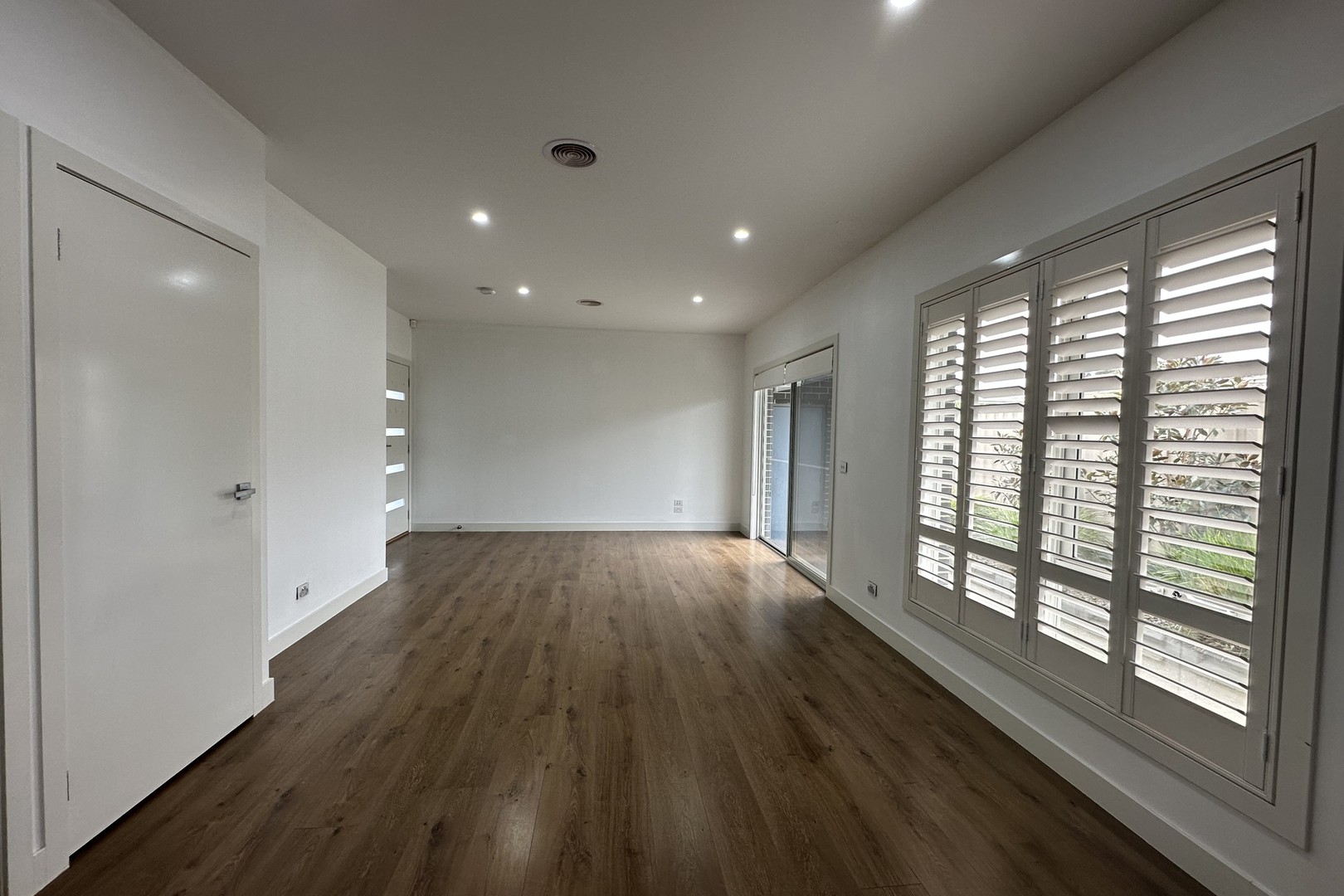 2/30 Kodre Street, St Albans, VIC 3021, St Albans - Thumbnail 2