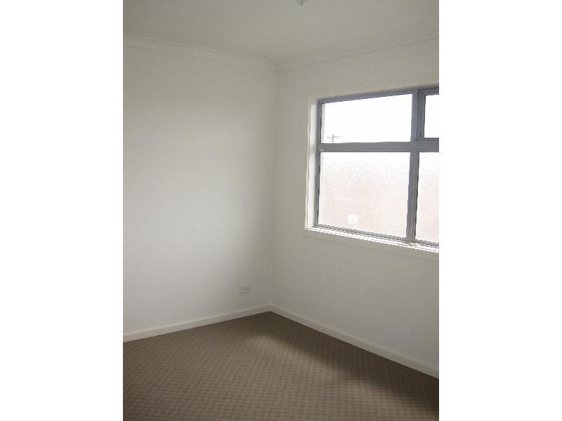 2/30 Orrong Avenue, Reservoir, VIC 3073, Reservoir - Thumbnail 6