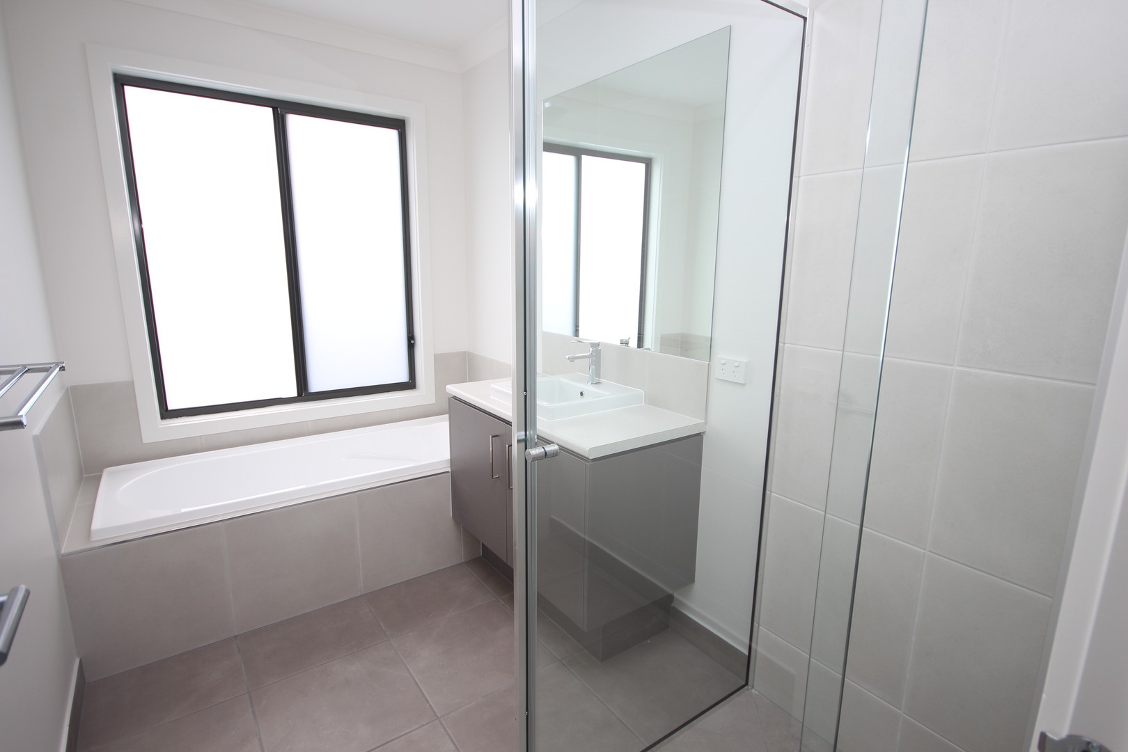 2/30 Wisteria Grove, Norlane, VIC 3214, Norlane - Thumbnail 4