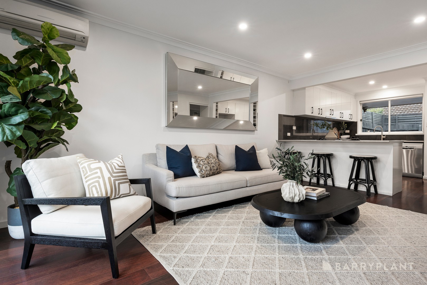 2/31-33 Albenca Street, Mentone, VIC 3194, Mentone - Thumbnail 2