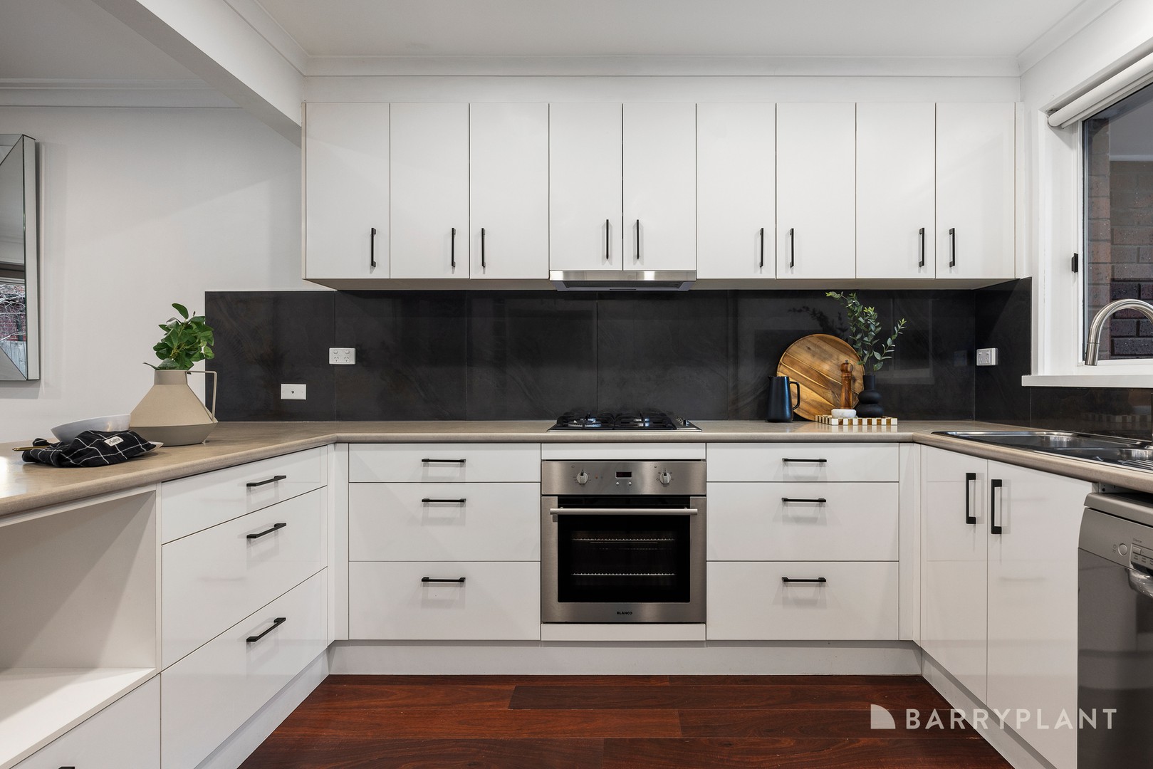 2/31-33 Albenca Street, Mentone, VIC 3194, Mentone - Thumbnail 4