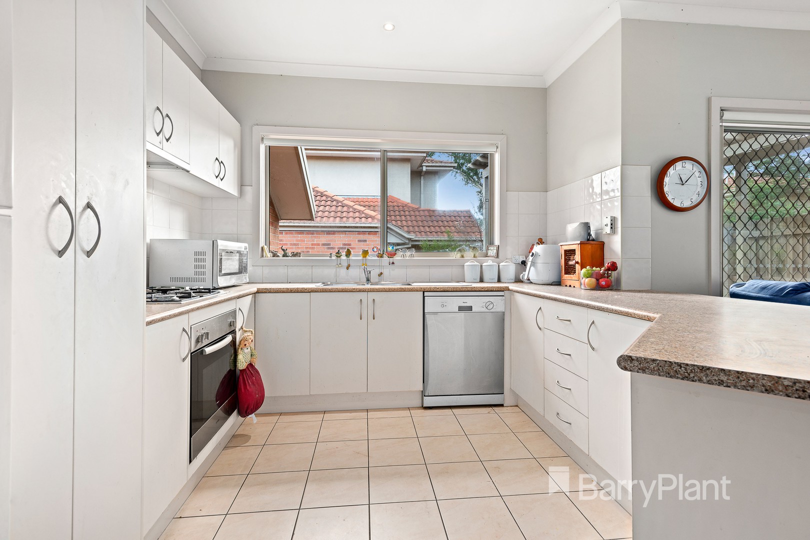 2/31-33 Haley Street, Diamond Creek, VIC 3089 - Thumbnail 2 - 29/10/2021
