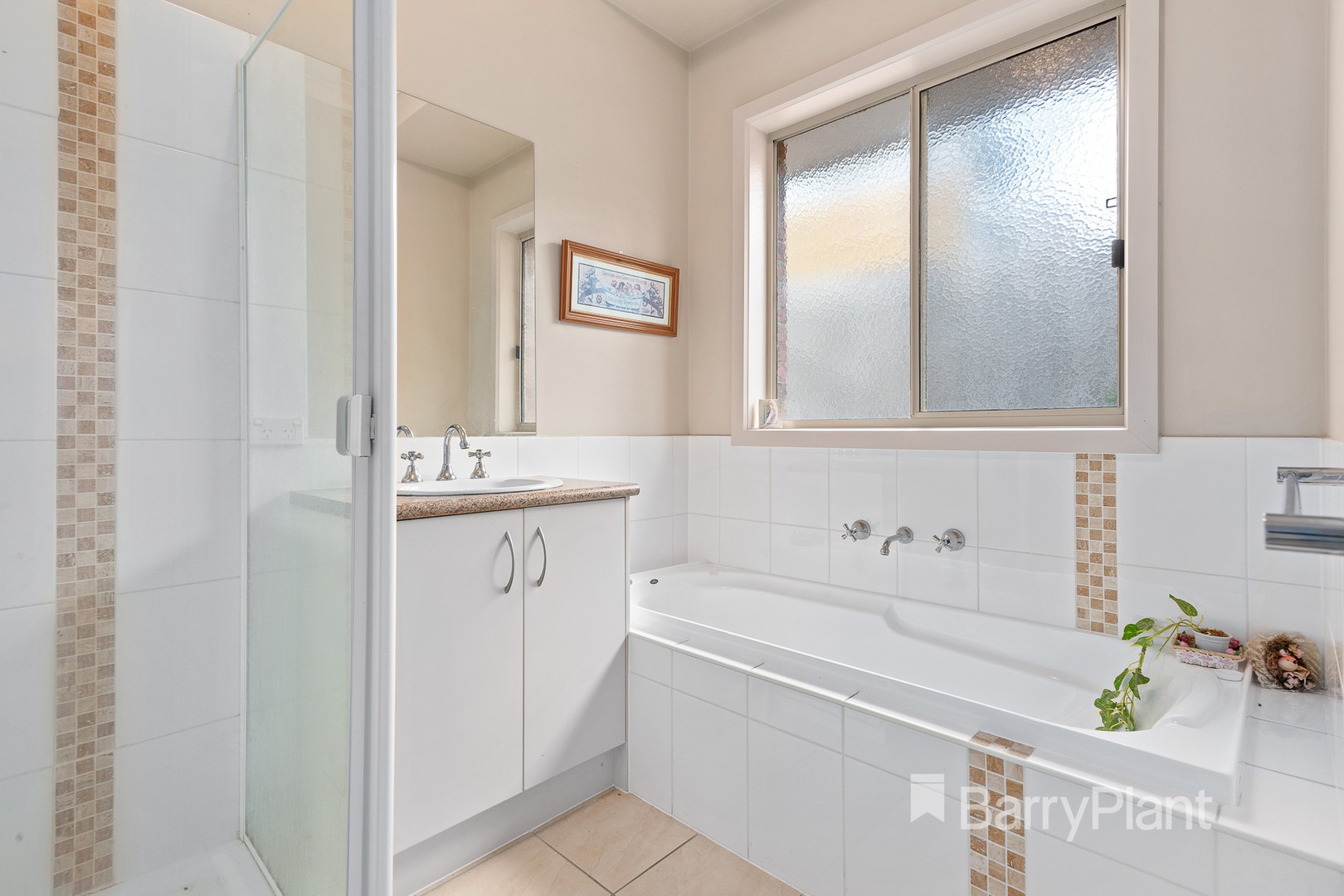 2/31-33 Haley StreetDiamond Creek, VIC 3089, Diamond Creek - Thumbnail 7