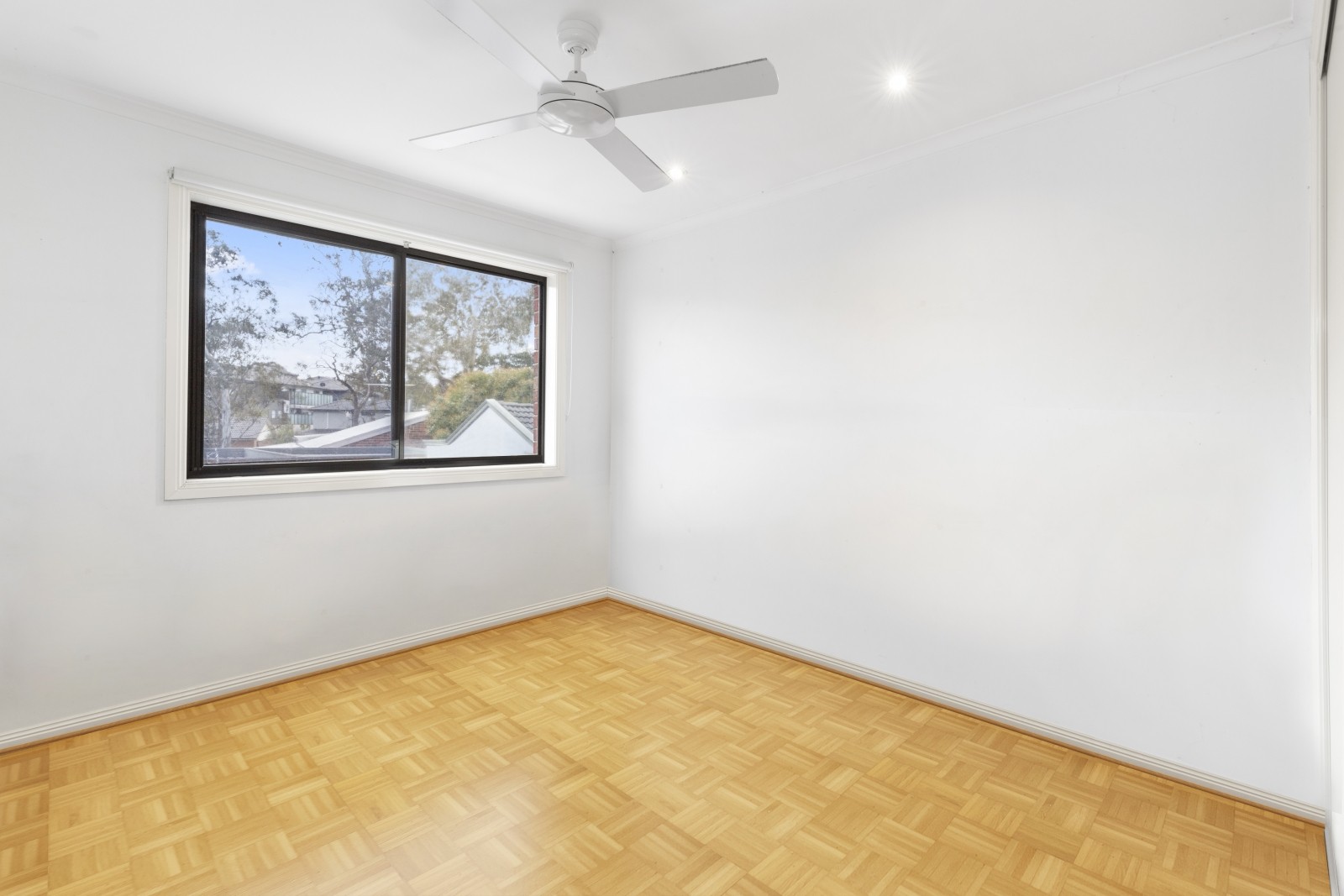 2/31 Ambrie Crescent, Noble Park, VIC 3174, Noble Park - Thumbnail 4