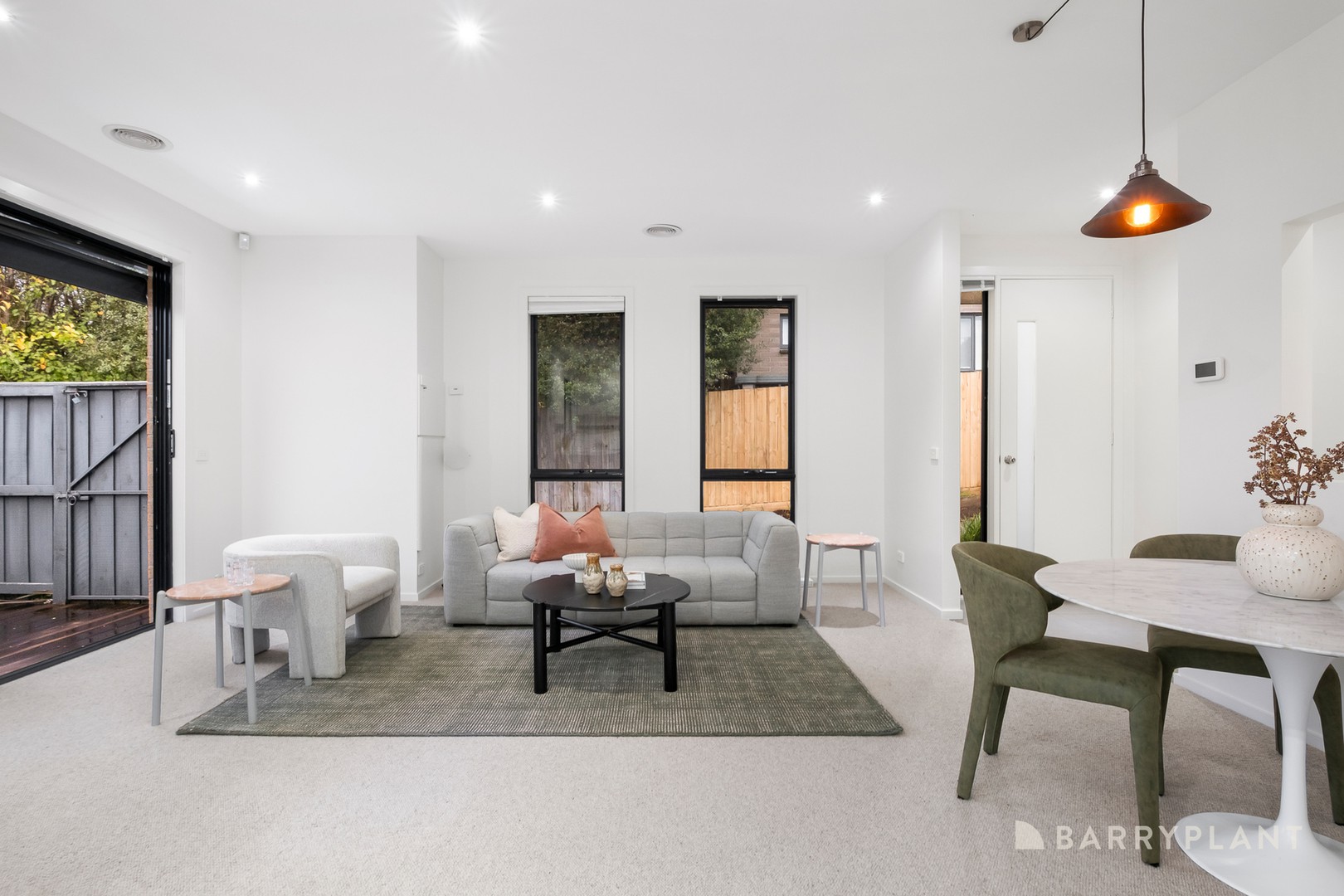 2/31 Bourke Street, Mentone, VIC 3194 - Thumbnail 2 - 07/08/2026