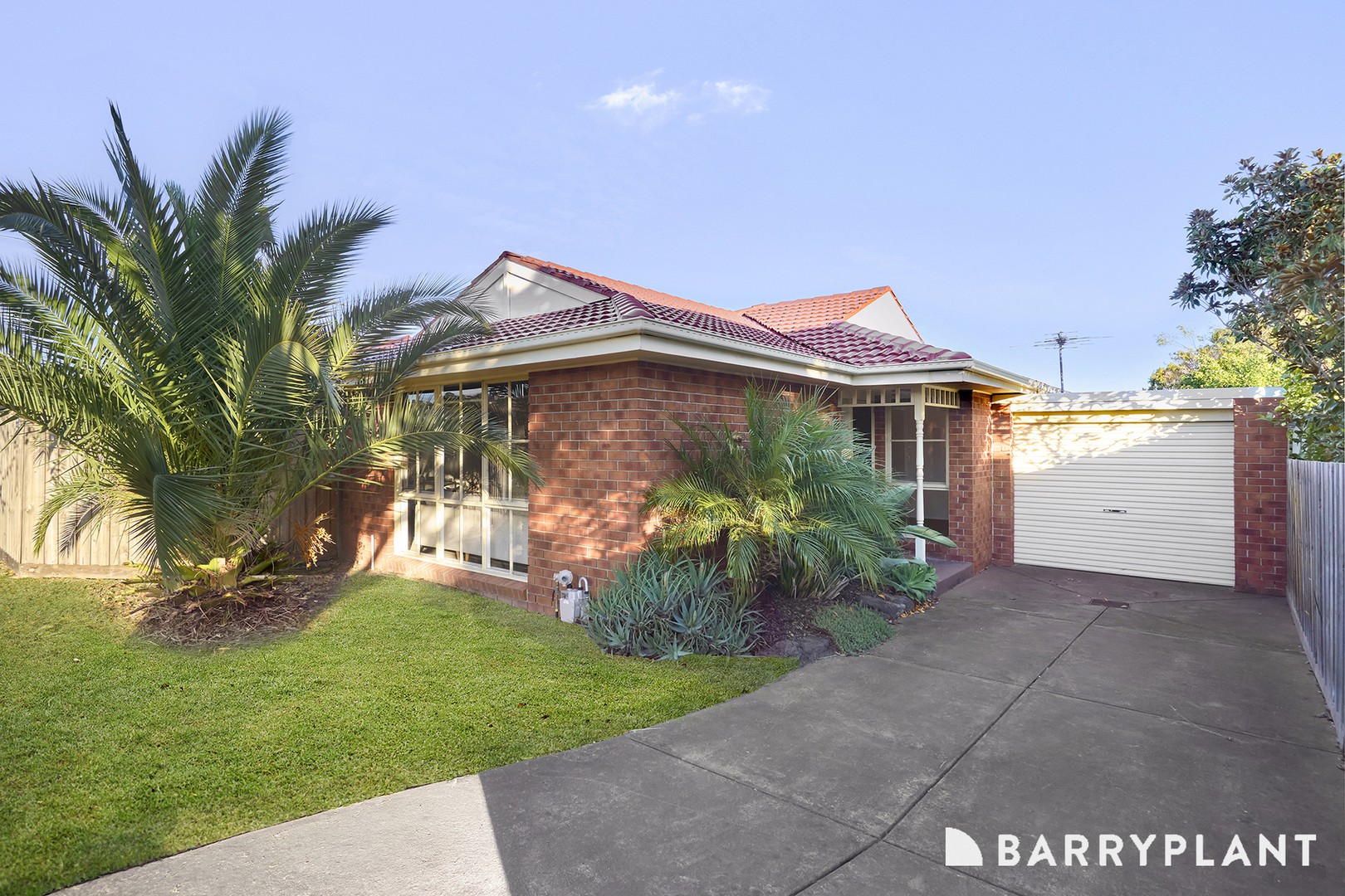 2/31 Florence Avenue, Berwick, VIC 3806, Berwick - Image 1