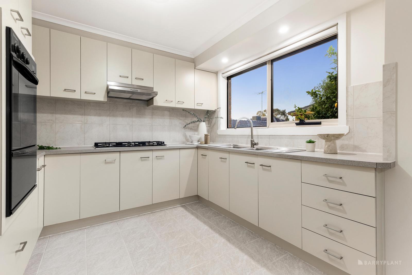 2/31 Glenair Street, Templestowe Lower, VIC 3107, Templestowe Lower - Thumbnail 4