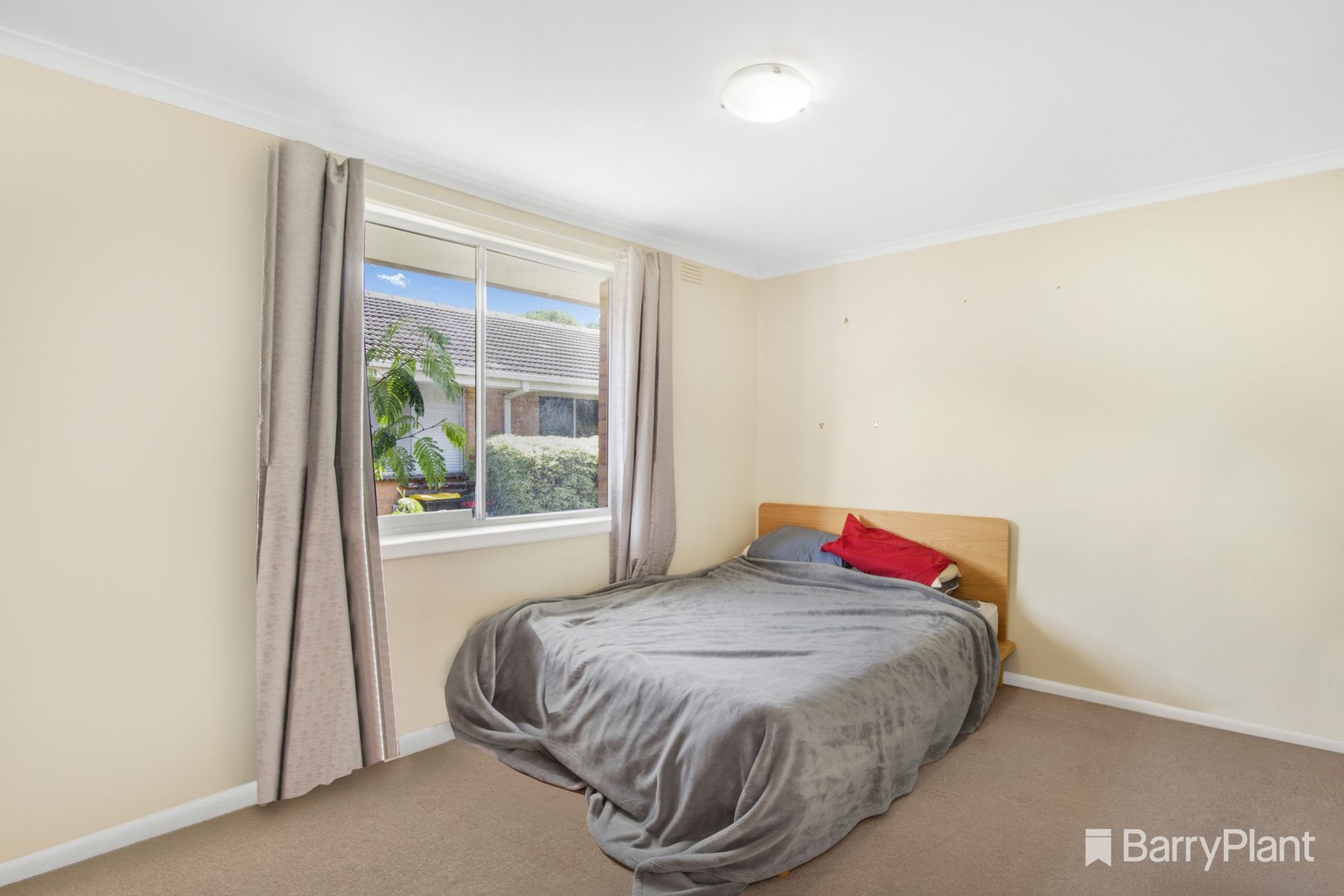 2/31 Larbert Road, Noble Park, VIC 3174, Noble Park - Thumbnail 2