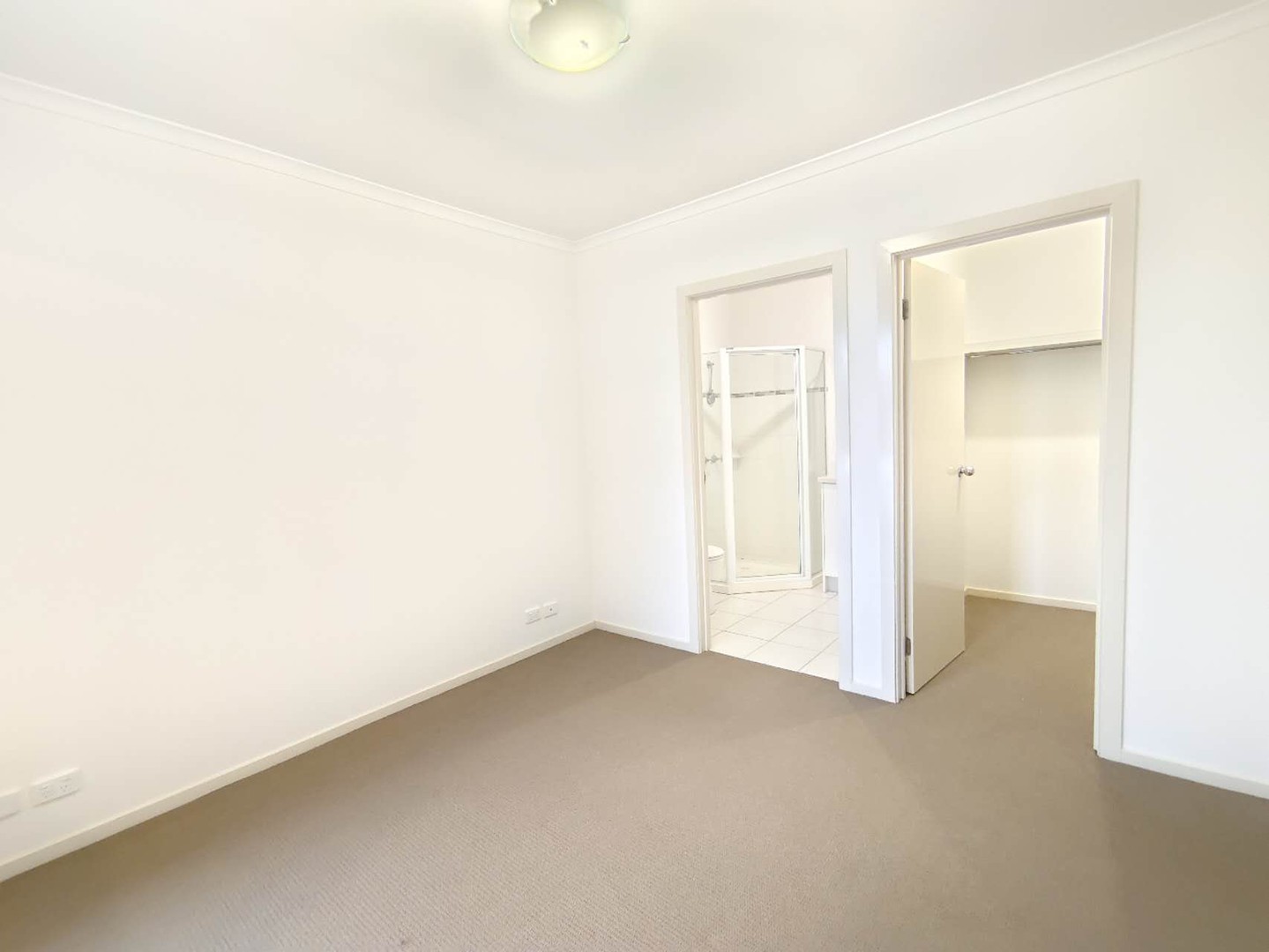2/31 Whitehorse Road, Blackburn, VIC 3130, Blackburn - Thumbnail 4