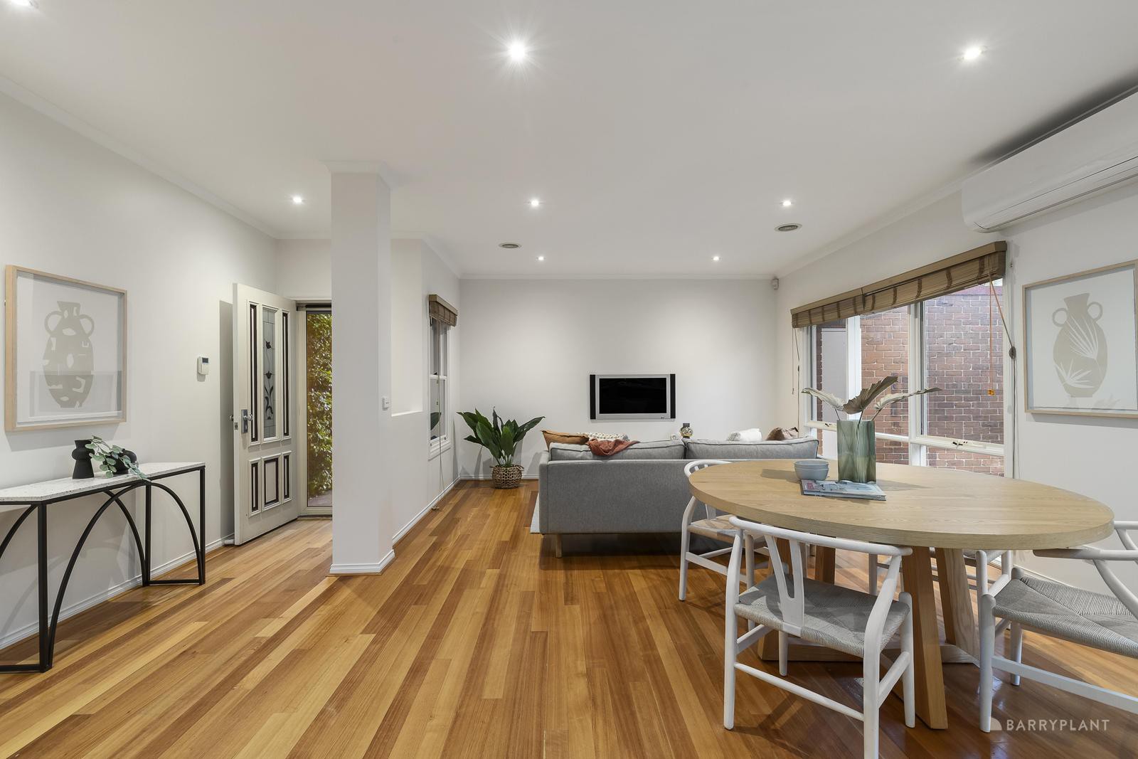 2/32 Bass Street, Box Hill, VIC 3128, Box Hill - Thumbnail 3