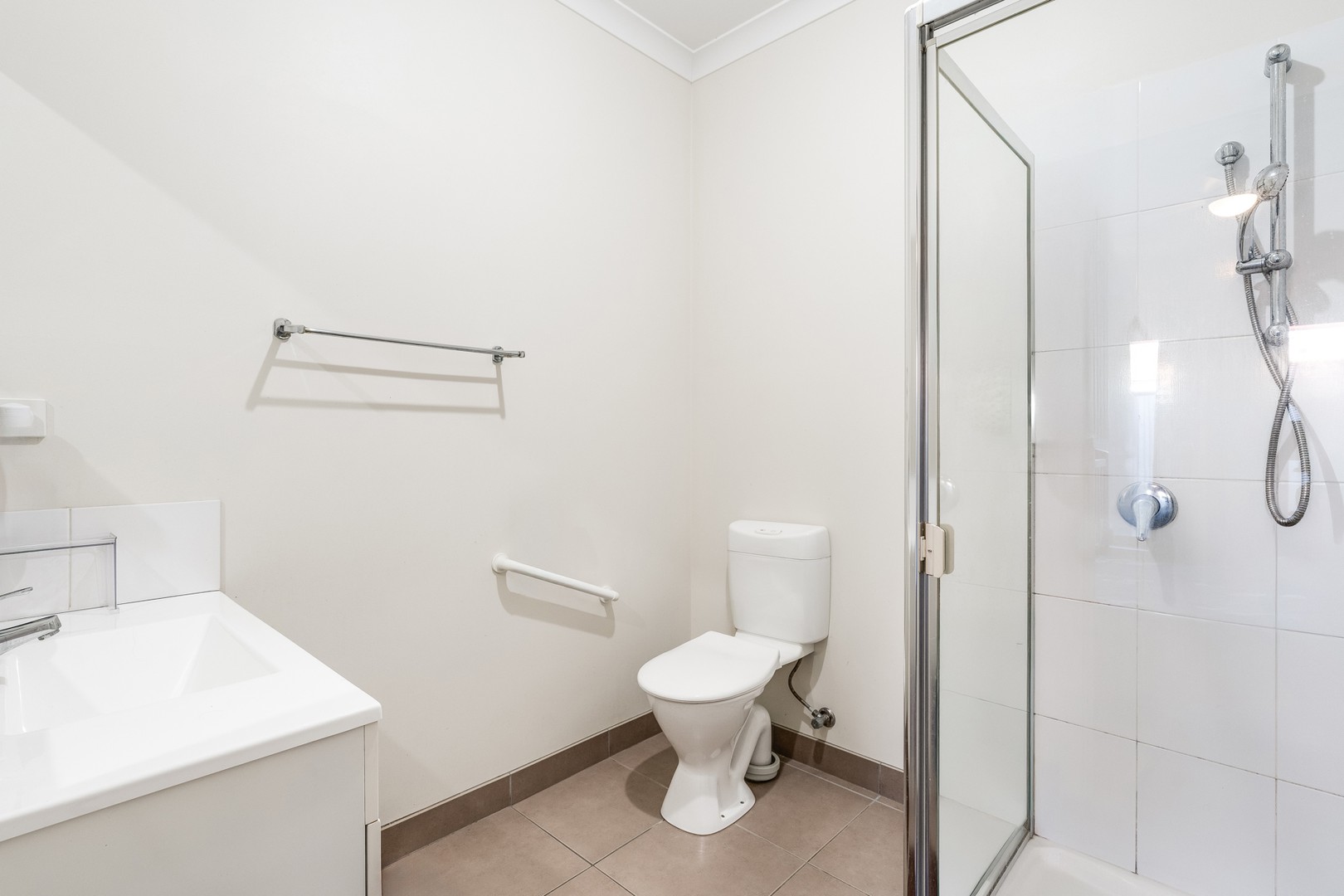 2/32 Blackheath Mews, Waurn Ponds, VIC 3216, Waurn Ponds - Thumbnail 7