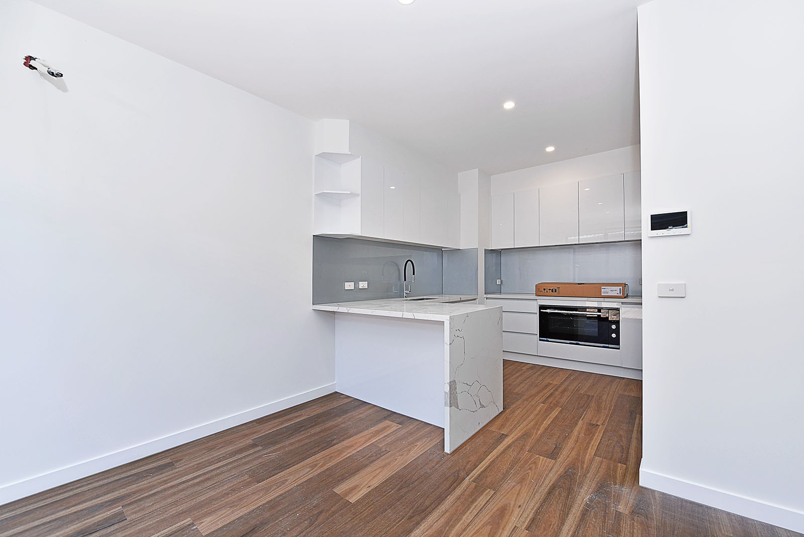 2/32 Bliburg Street, Jacana, VIC 3047 - Thumbnail 2 - 15/12/2023