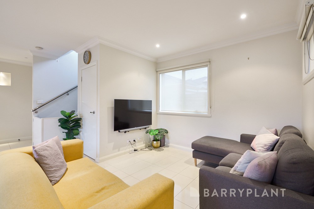 2/32 Boyd Street, Dandenong, VIC 3175, Dandenong - Thumbnail 2