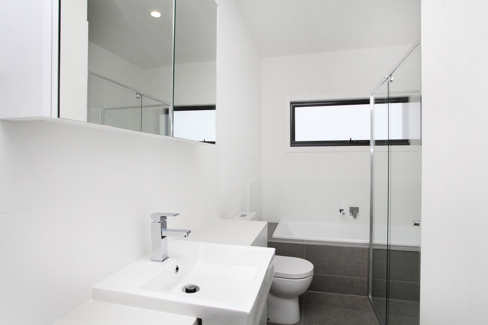 2/32 Elstone Avenue, Airport West, VIC 3042, Airport West - Thumbnail 8