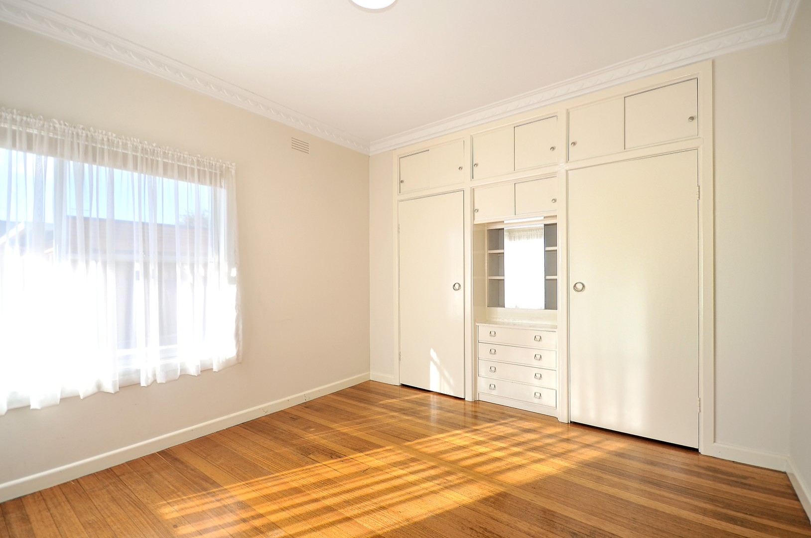 2/32 Green Street, Airport West, VIC 3042, Airport West - Thumbnail 2