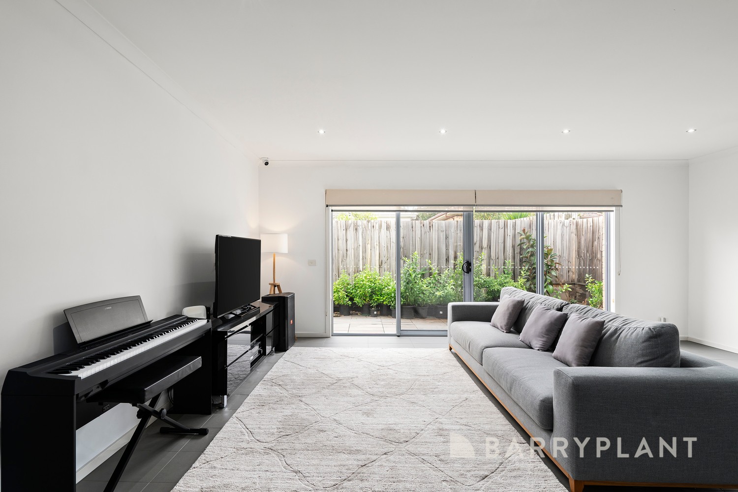 2/32 Kodre Street, St Albans, VIC 3021 - Thumbnail 2 - 16/05/2024