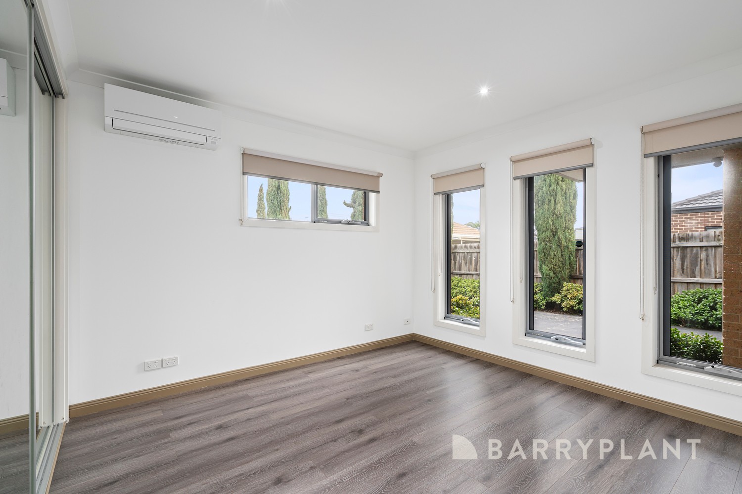 2/32 Kodre Street, St Albans, VIC 3021, St Albans - Thumbnail 2