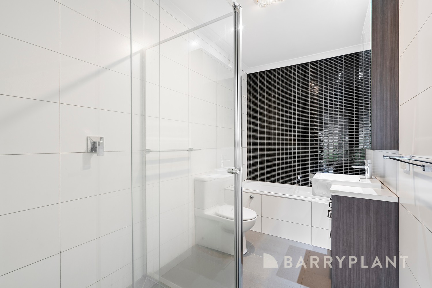 2/32 Kodre Street, St Albans, VIC 3021, St Albans - Thumbnail 4