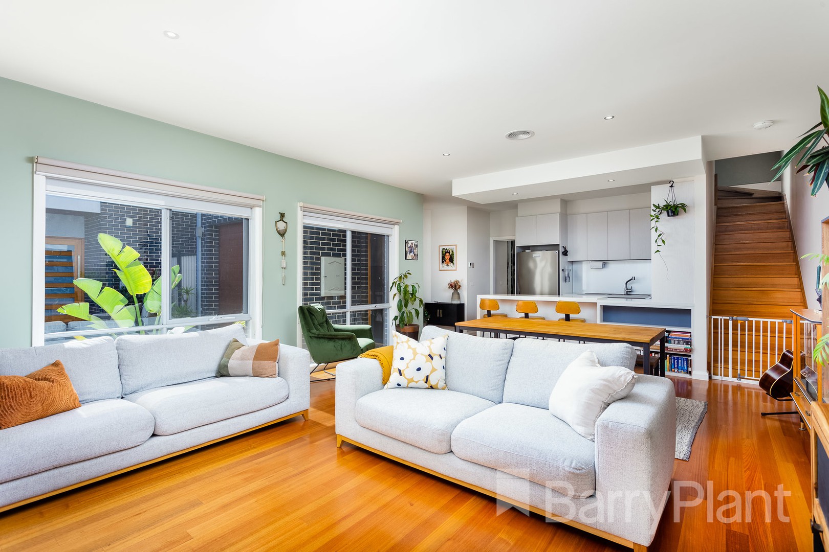 2/32 La Rochelle Boulevard, Point Cook, VIC 3030, Point Cook - Thumbnail 4