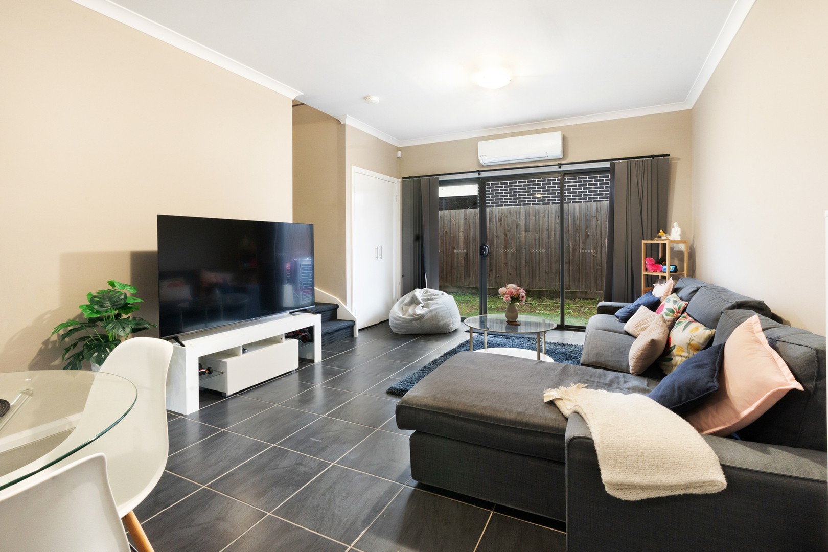 2/327 Camp Road, Broadmeadows, VIC 3047, Broadmeadows - Thumbnail 4
