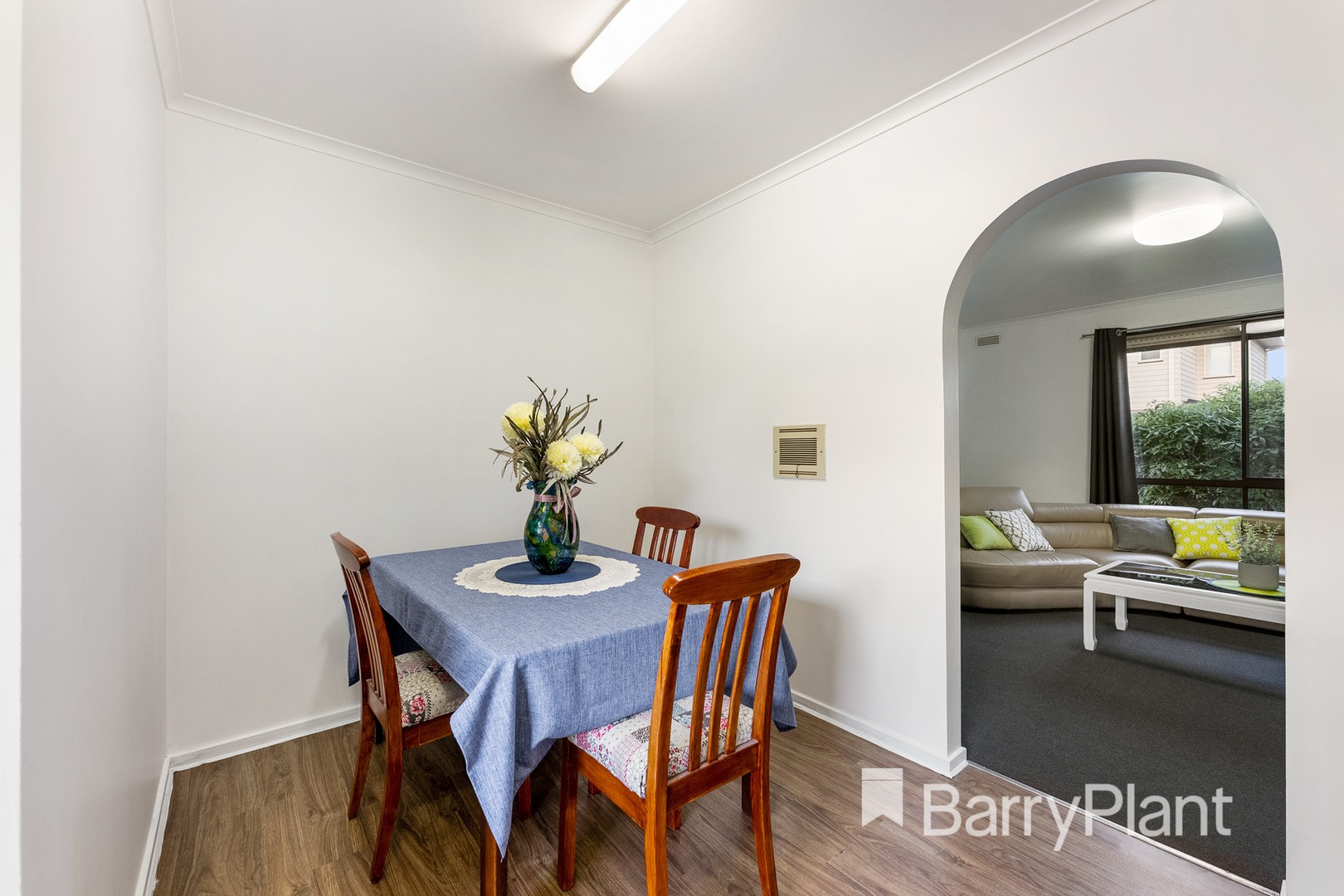 2/33 Adelaide StreetSt Albans, VIC 3021, St Albans - Thumbnail 8