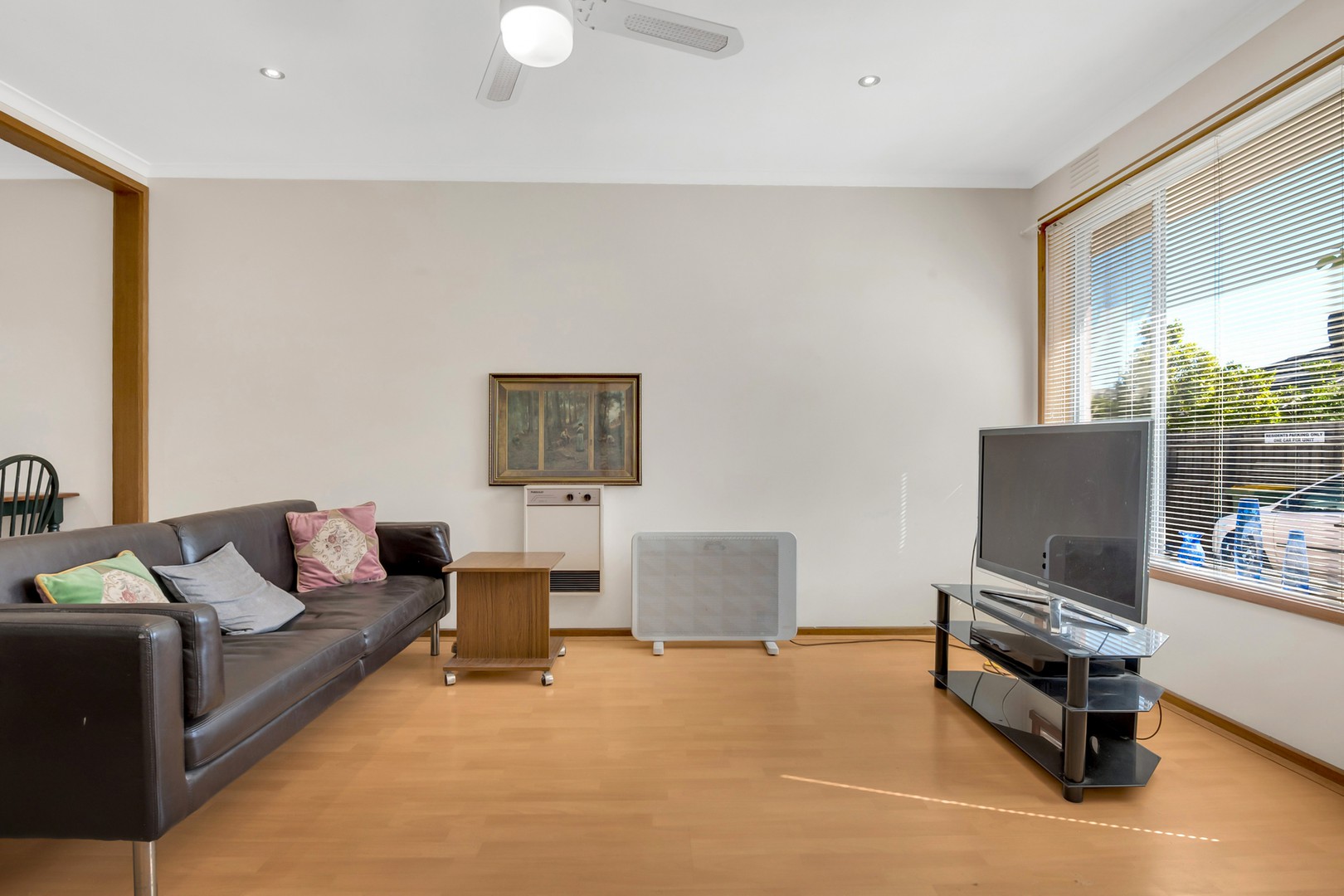 2/33 Barry Street, Reservoir, VIC 3073, Reservoir - Thumbnail 2
