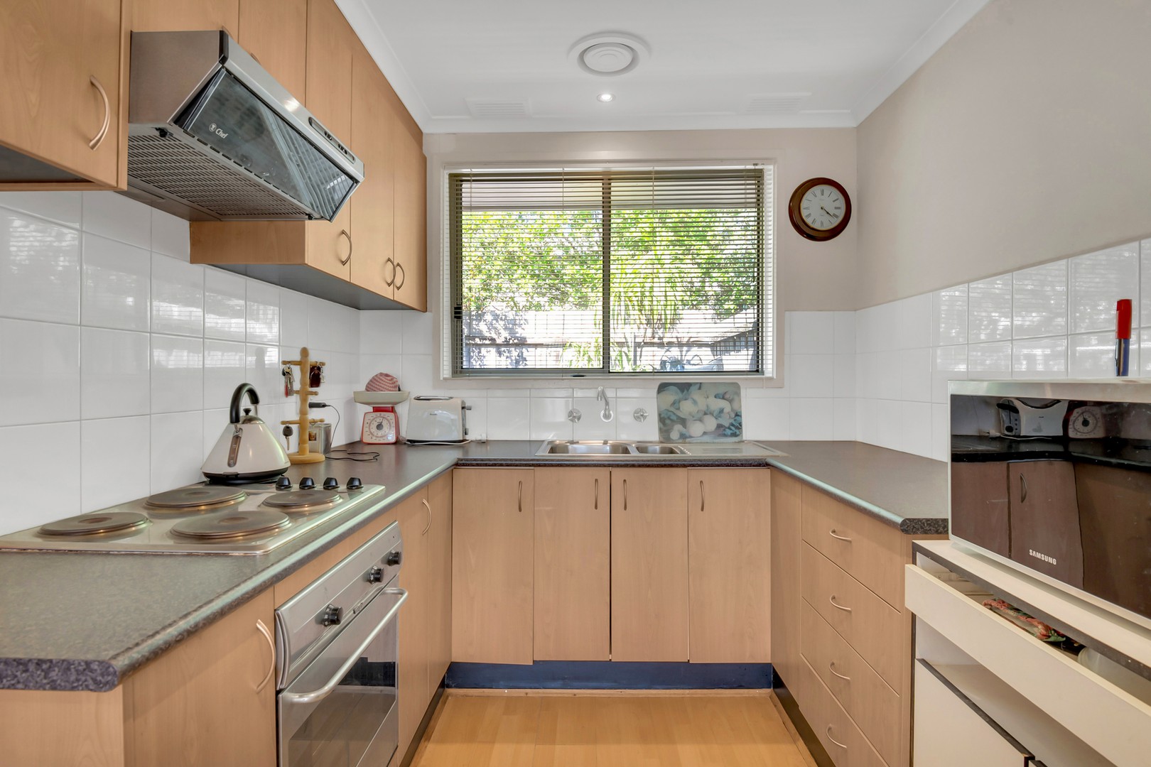 2/33 Barry Street, Reservoir, VIC 3073, Reservoir - Thumbnail 4