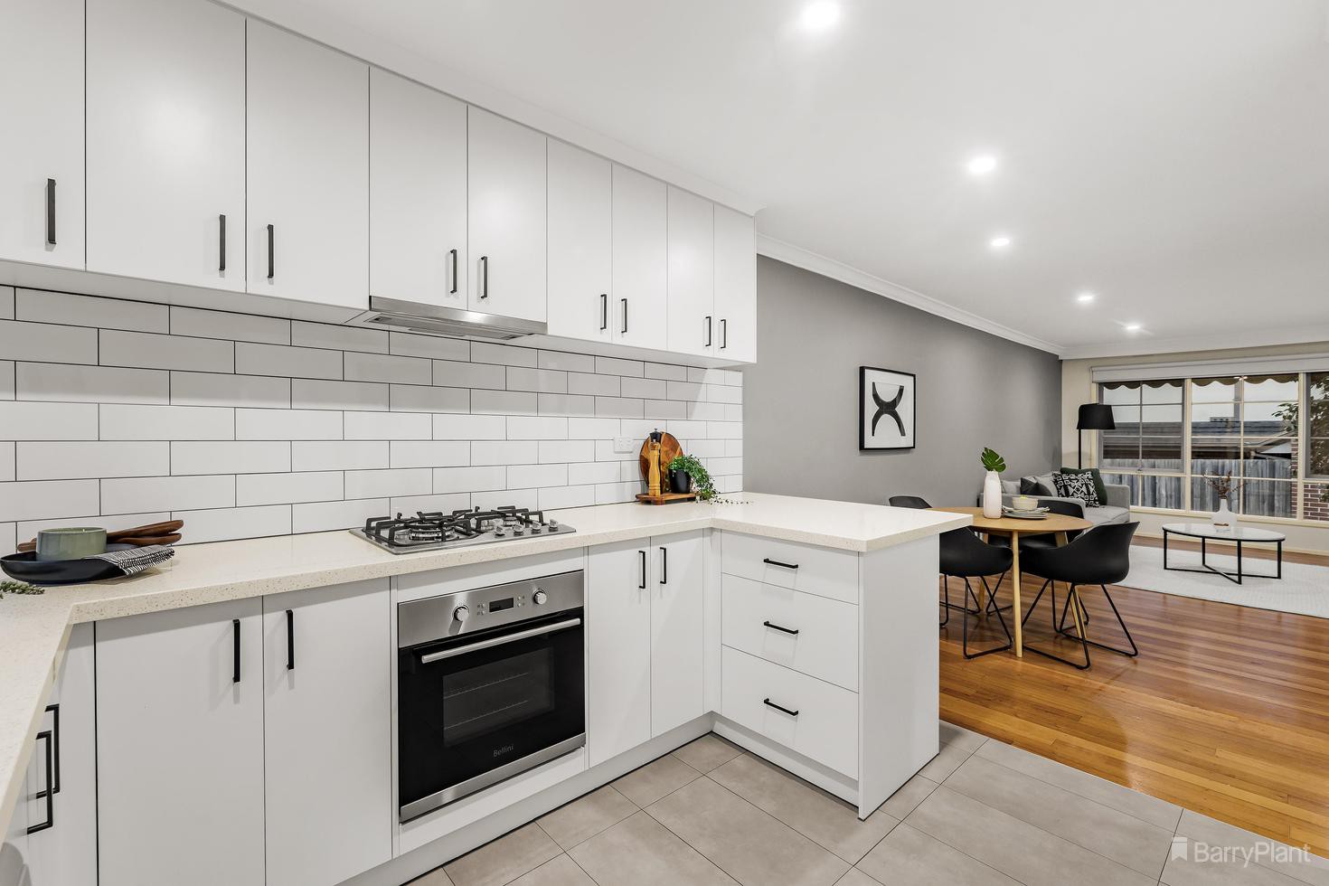 2/33 Churchill Street, Doncaster East, VIC 3109, Doncaster East - Thumbnail 6