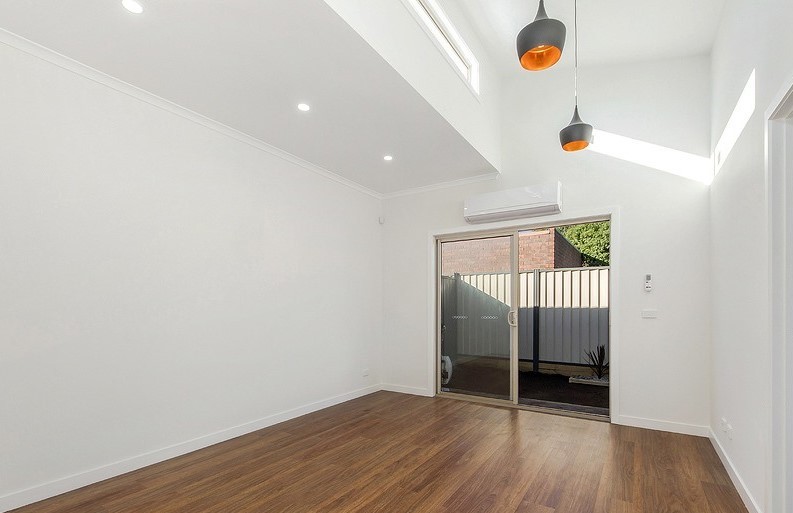 2/33 Henry Street, St Albans, VIC 3021, St Albans - Thumbnail 3