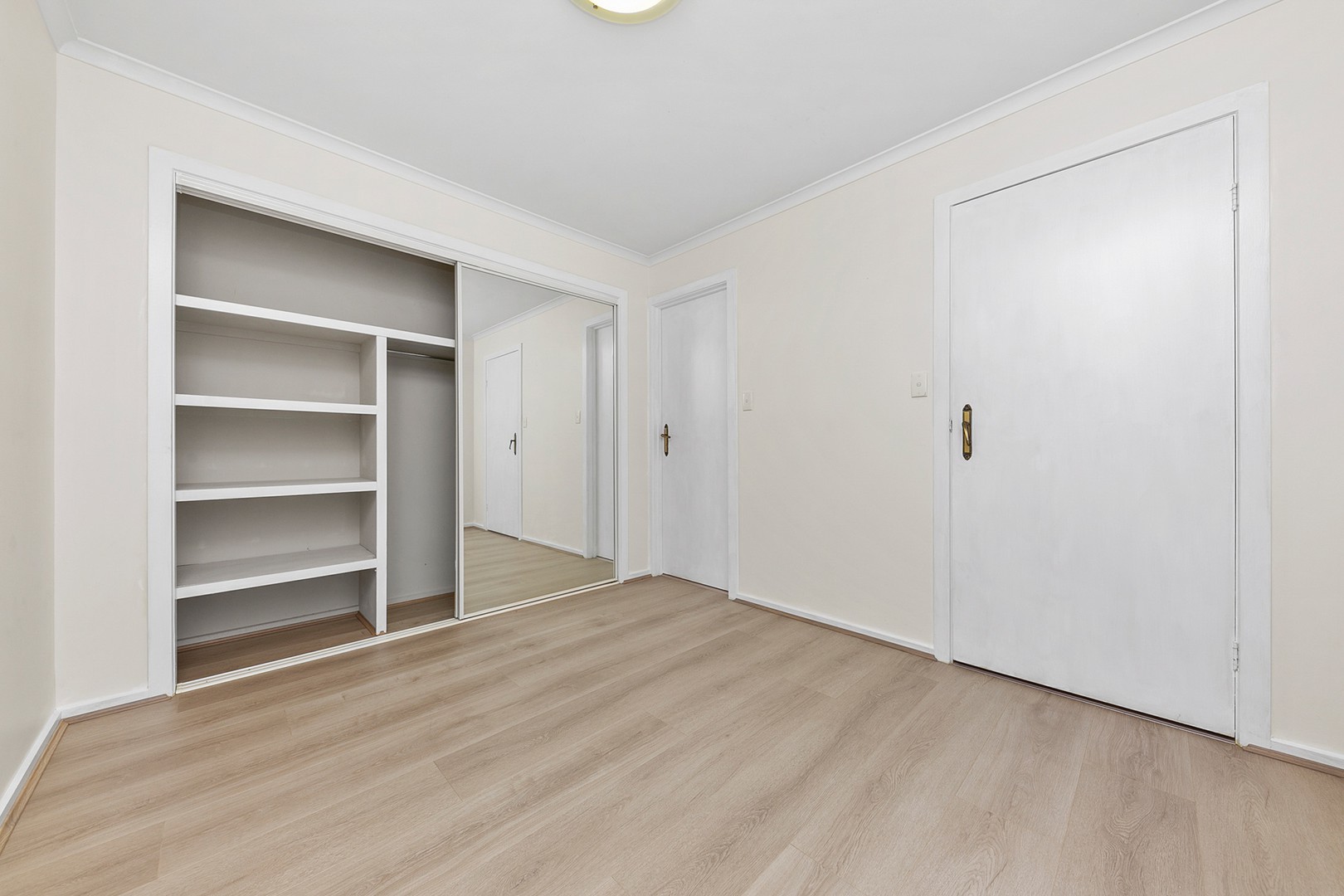 2/33 Miriam Close, Wheelers Hill, VIC 3150, Wheelers Hill - Thumbnail 4